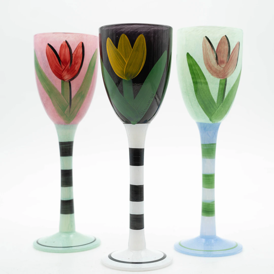 ULRICA HYDMAN-VALLIEN. Pokalglas "Tulipa" , 3 del.