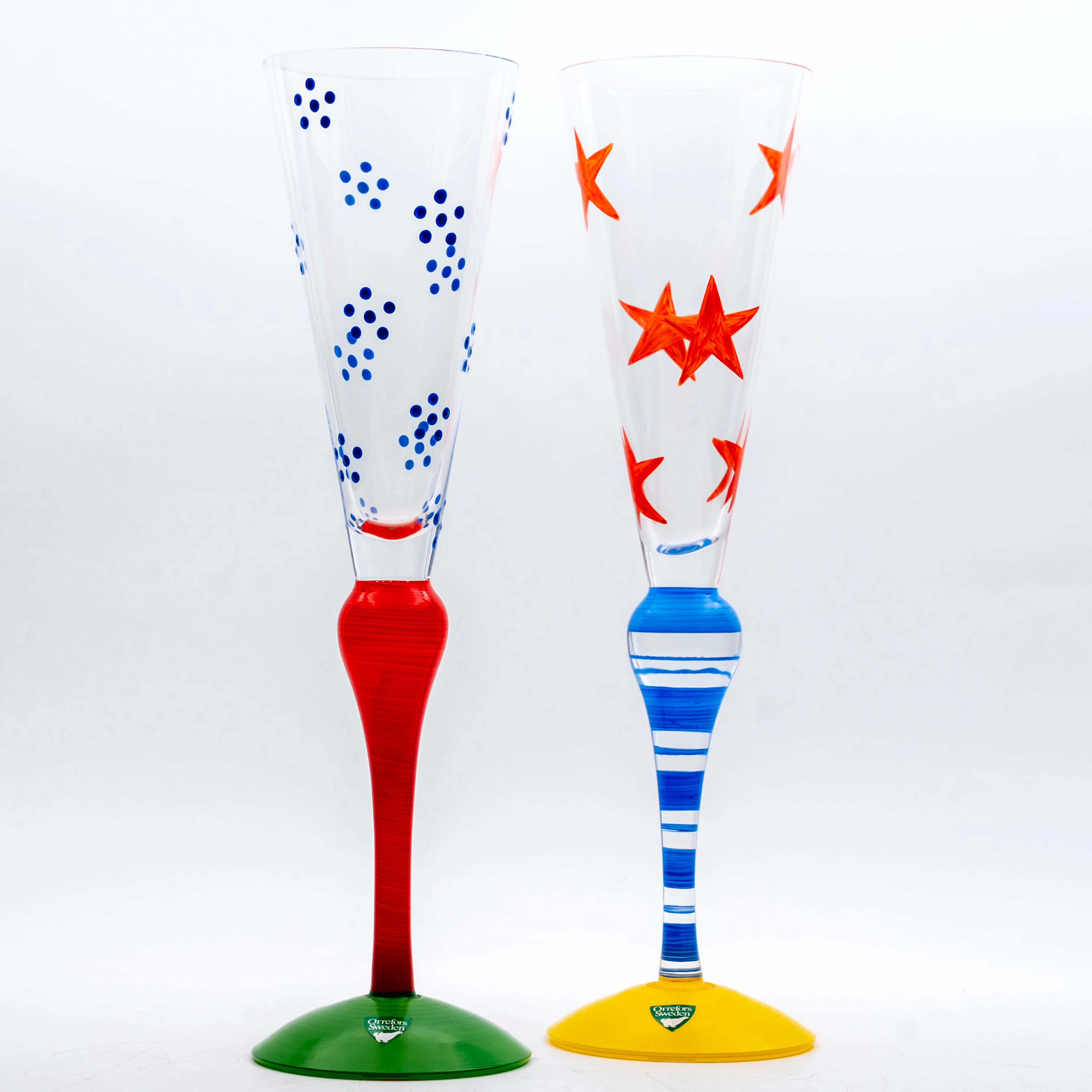 ANNE NILSSON. Ett par, Champagneglas, Orrefors, Signerade, "Clown".
