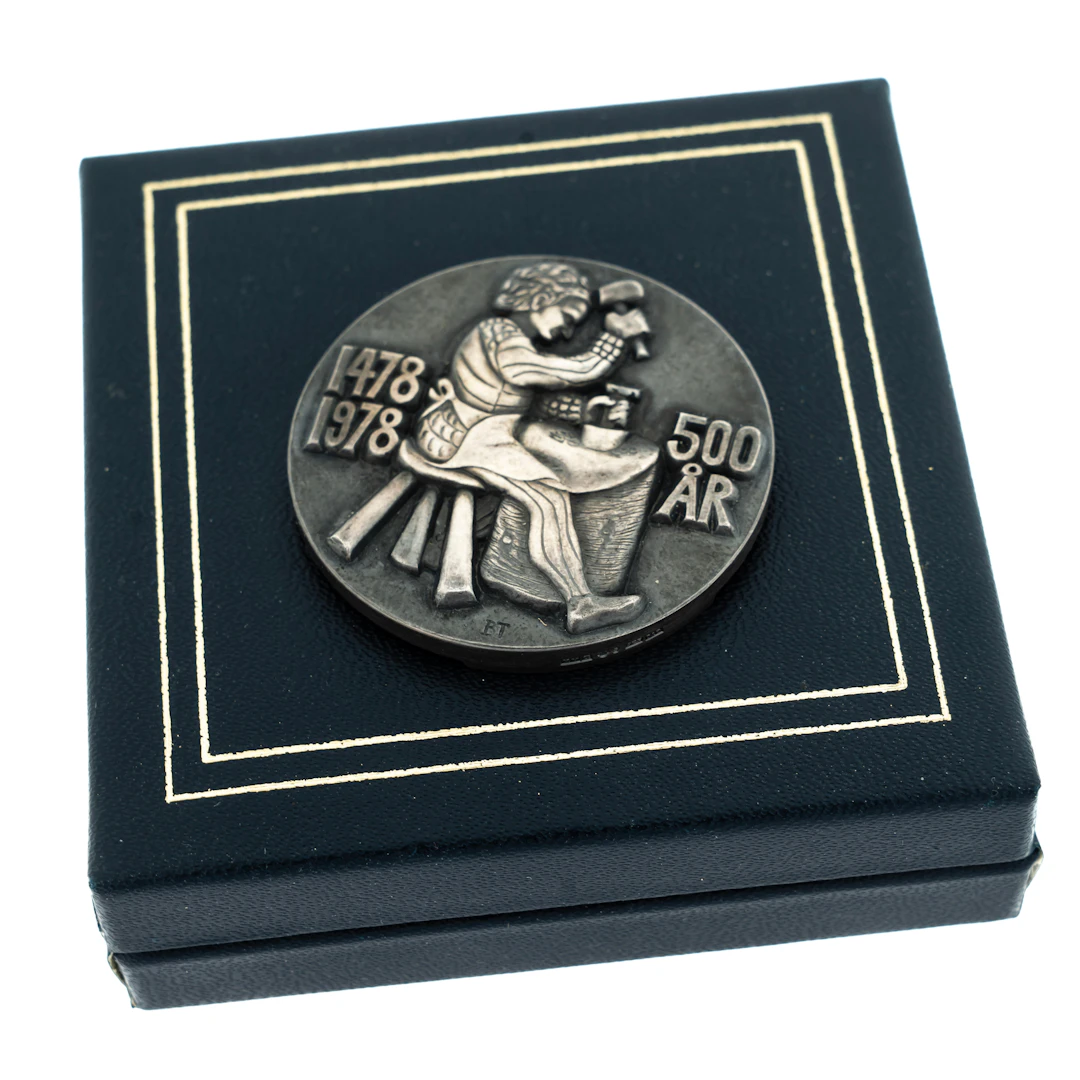 MEDALJ, Bo Thorén. "Första årtalet på svenska mynt", Sterling silver