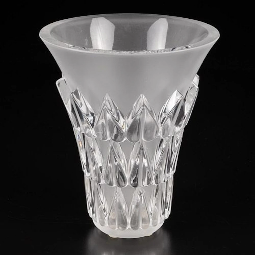 Lalique Feuilles Vase