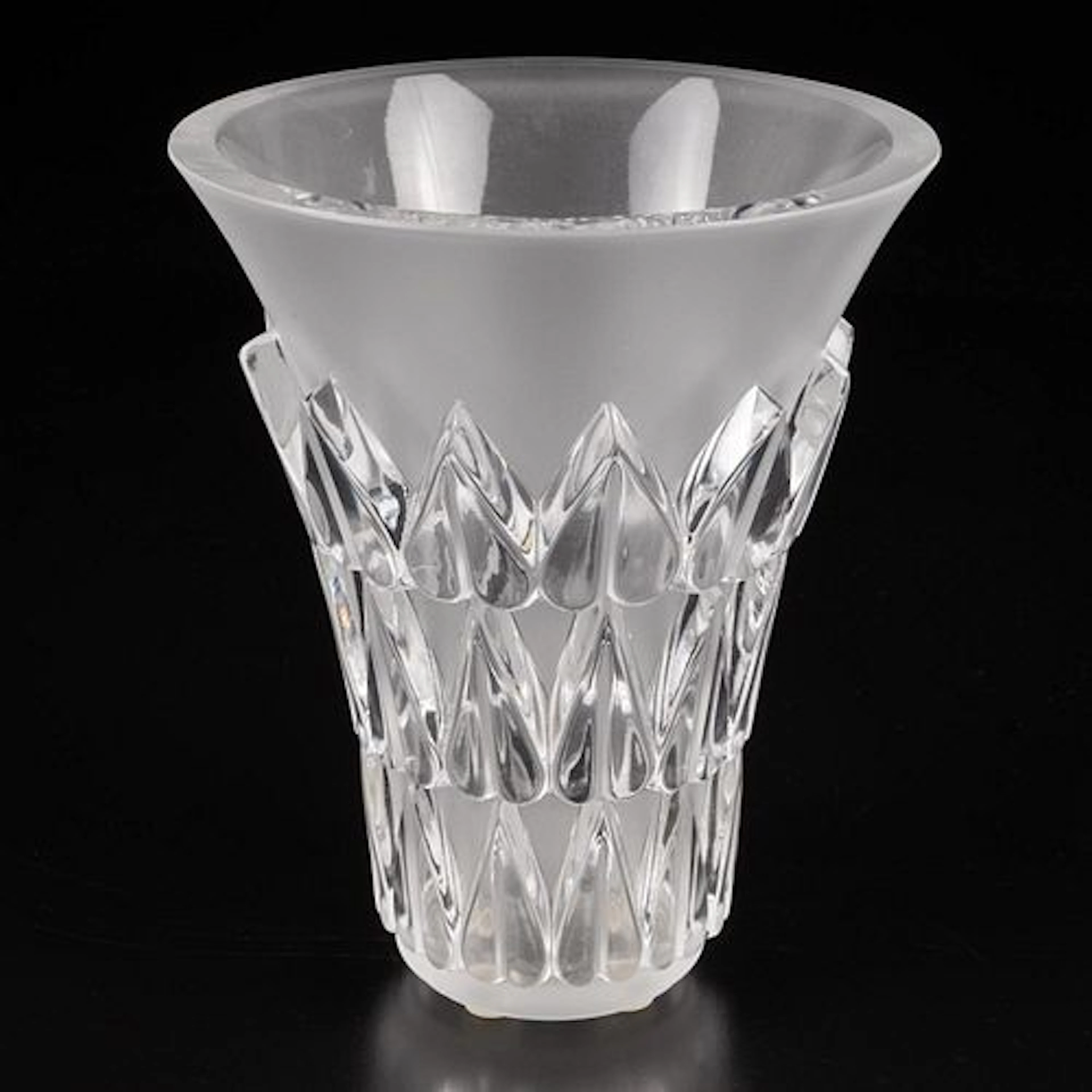 Lalique Feuilles Vase