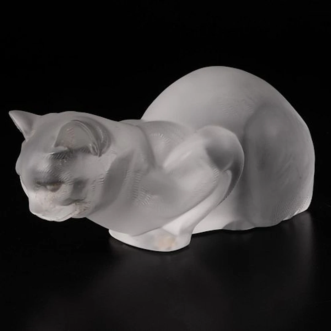 Lalique Chat Couché Sculpture
