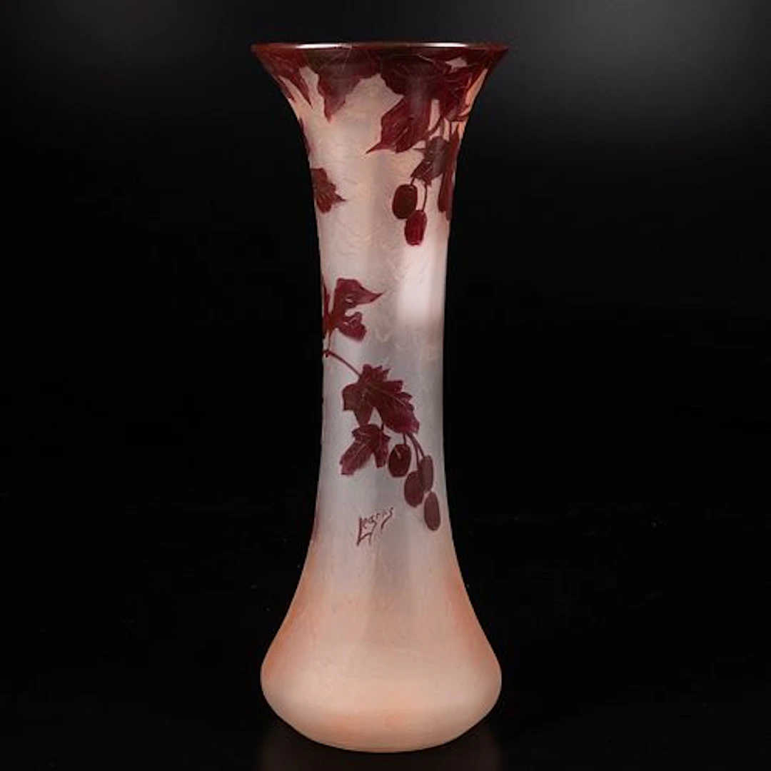 Legras Cameo Glass Rubis Vase