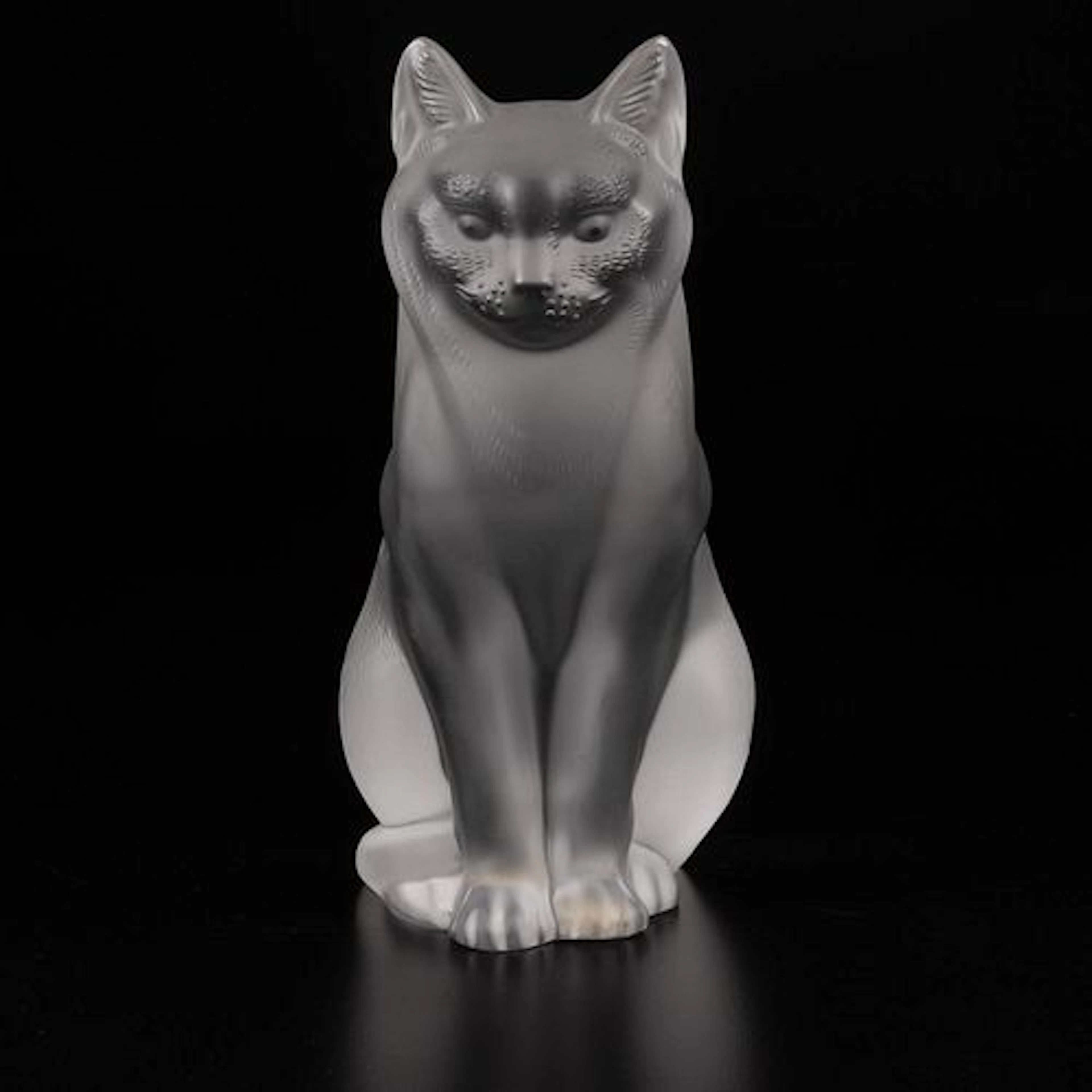 Lalique Chat Assis Sculpture