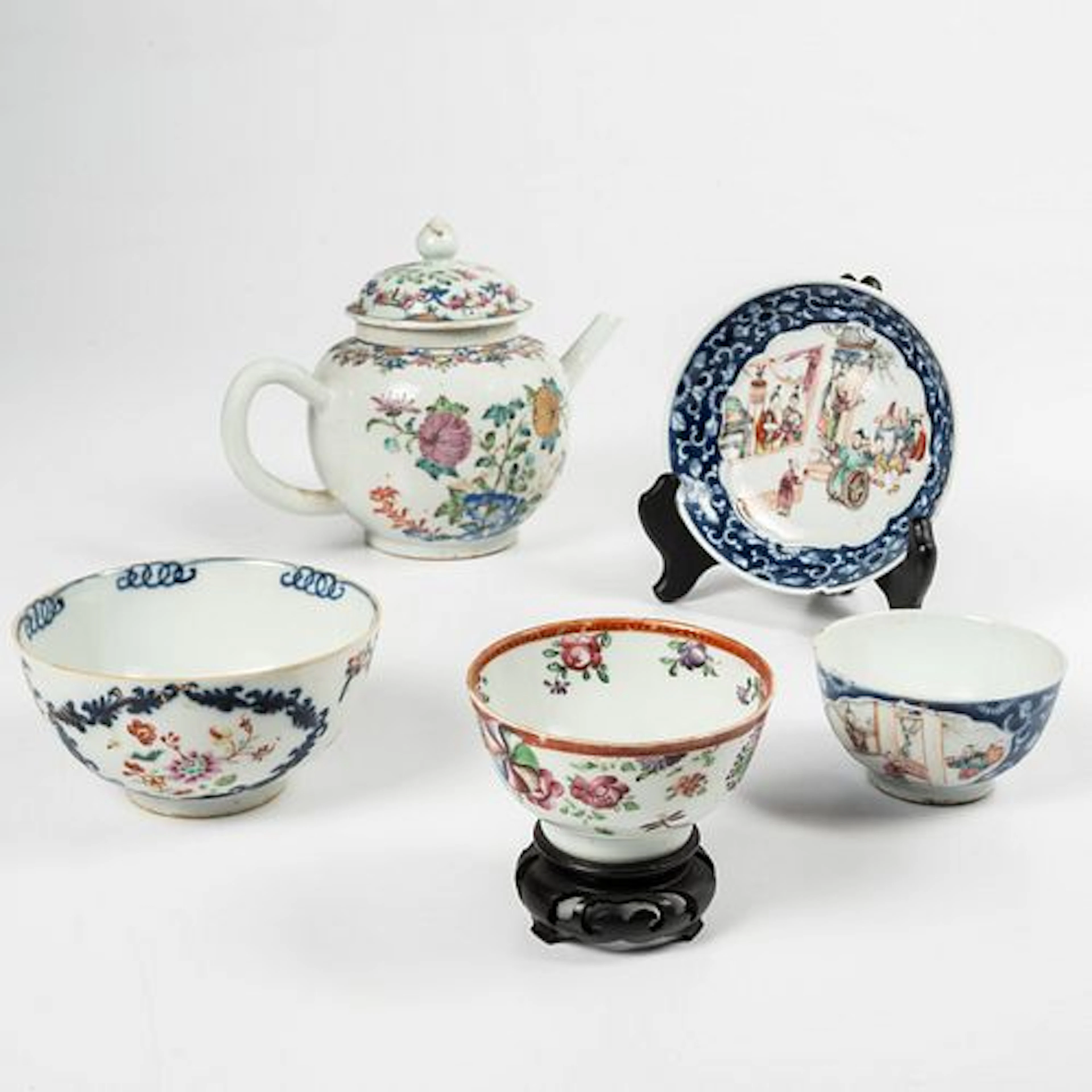 A Group of Chinese Export Tea Wares
