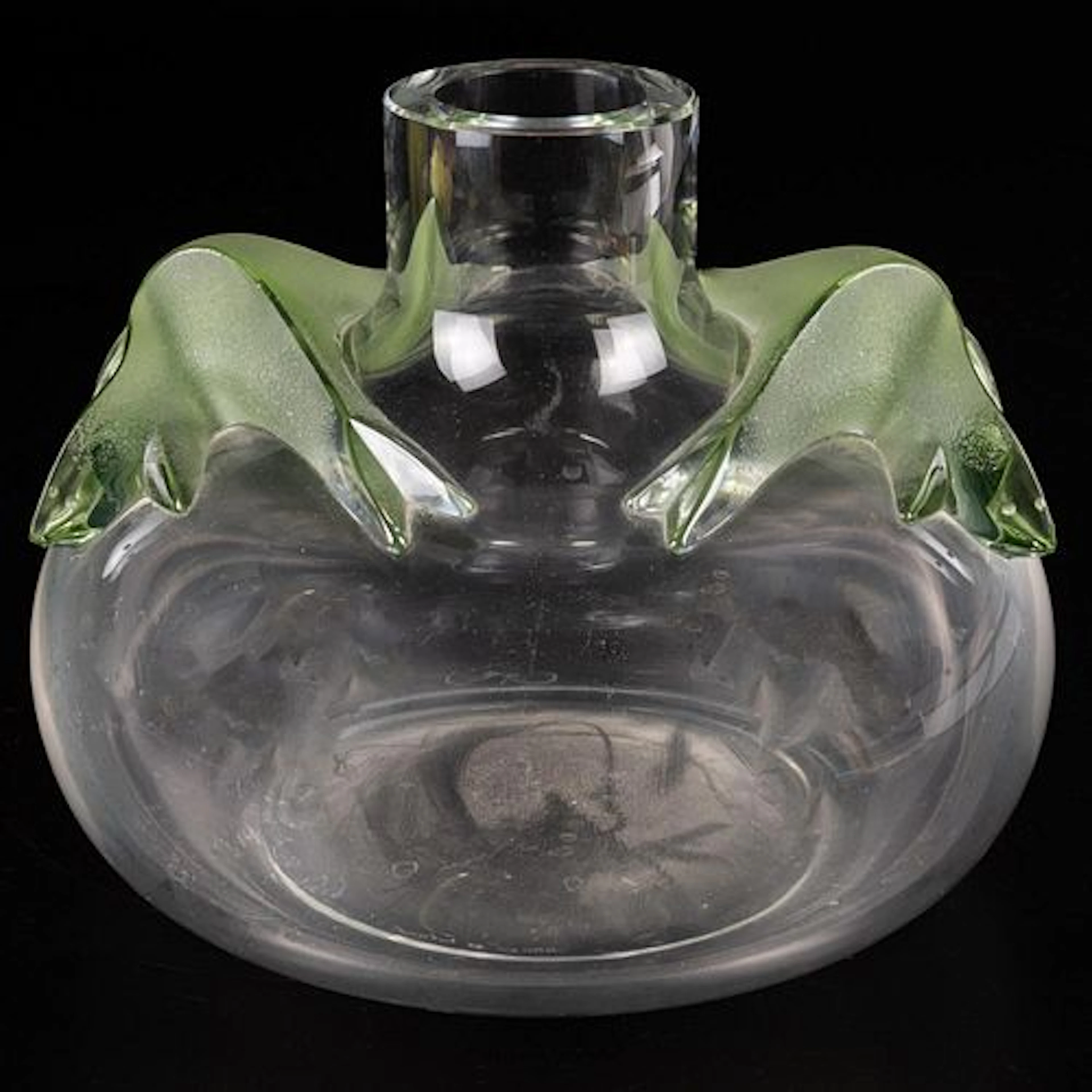 Lalique Saghir Vase
