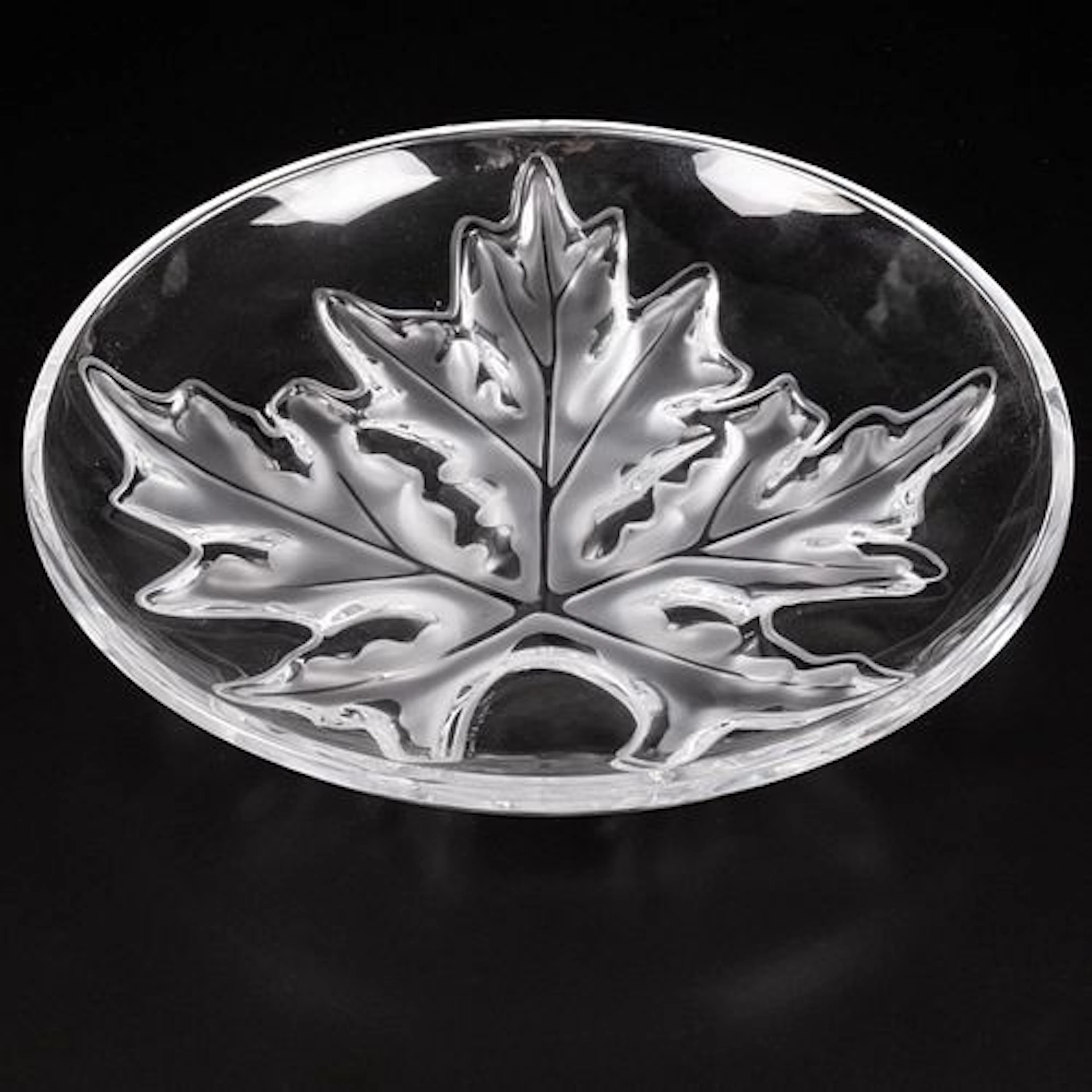 Lalique Montreal Mapleleaf Plate