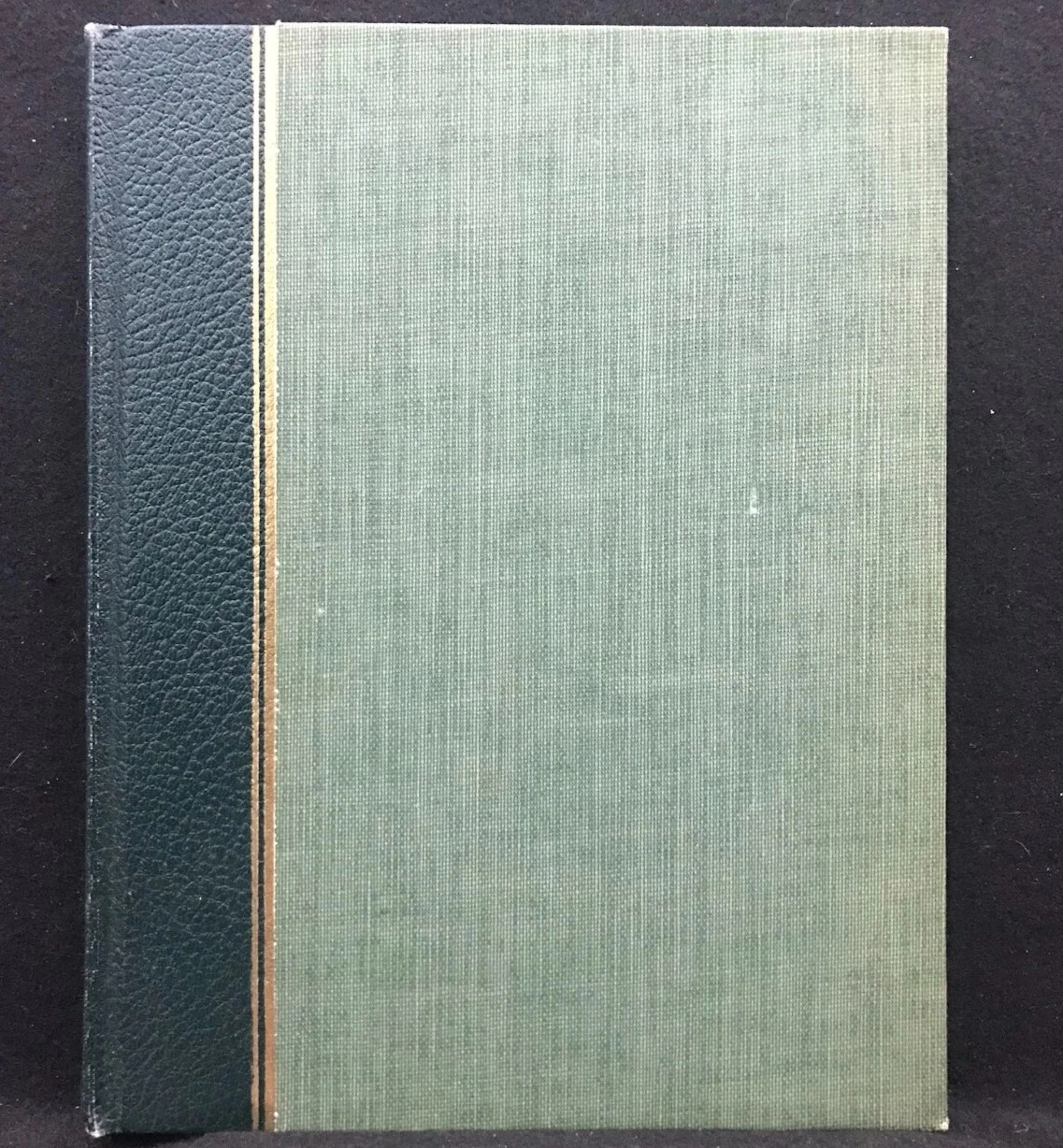 [First Edition] Old Homes Of The Blue Grass: A Photographic Review Coleman