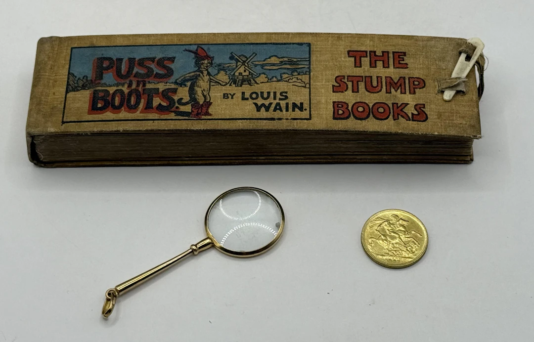 [First Edition] Puss in Boots - Stump Book Series WAIN