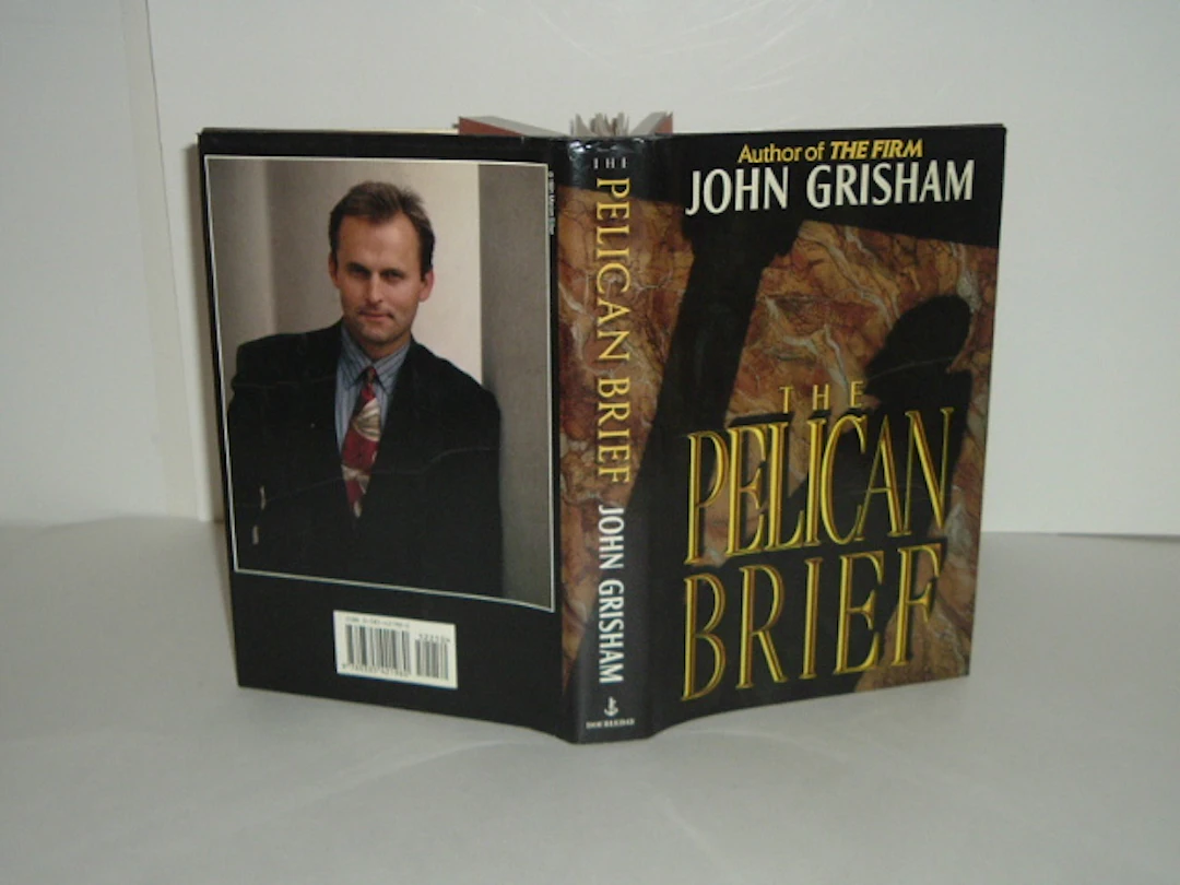 [Signed] [First Edition] THE PELICAN BRIEF JOHN GRISHAM...
