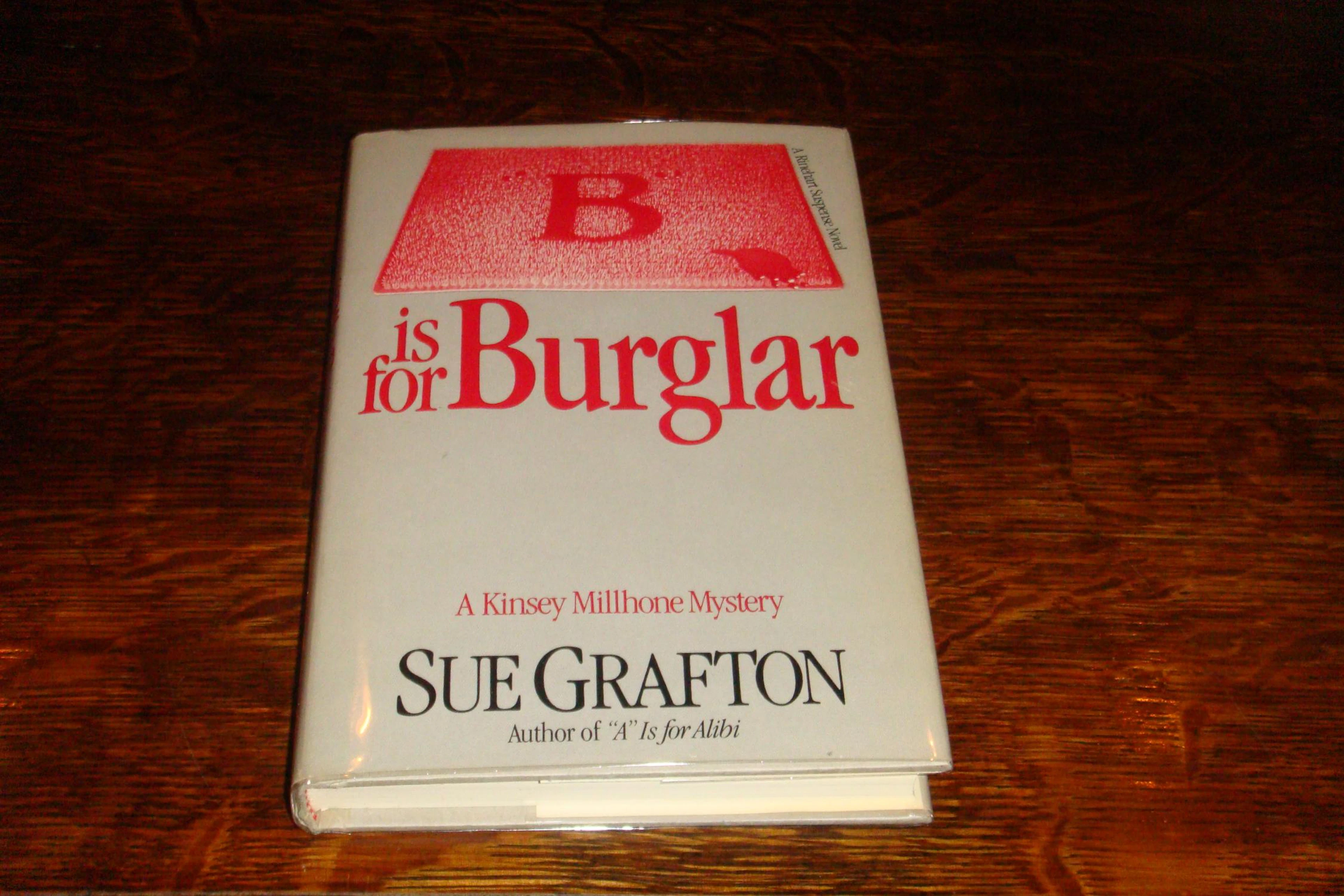 [Signed] [First Edition] "B" is for Burglar (signed) Grafton