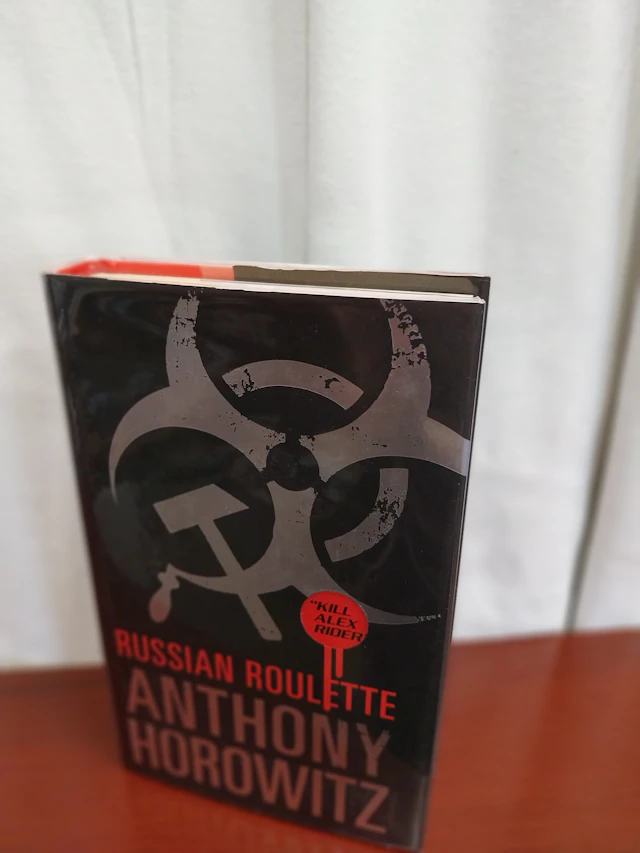 [Signed] [First Edition] Russian Roulette * A SIGNED copy...