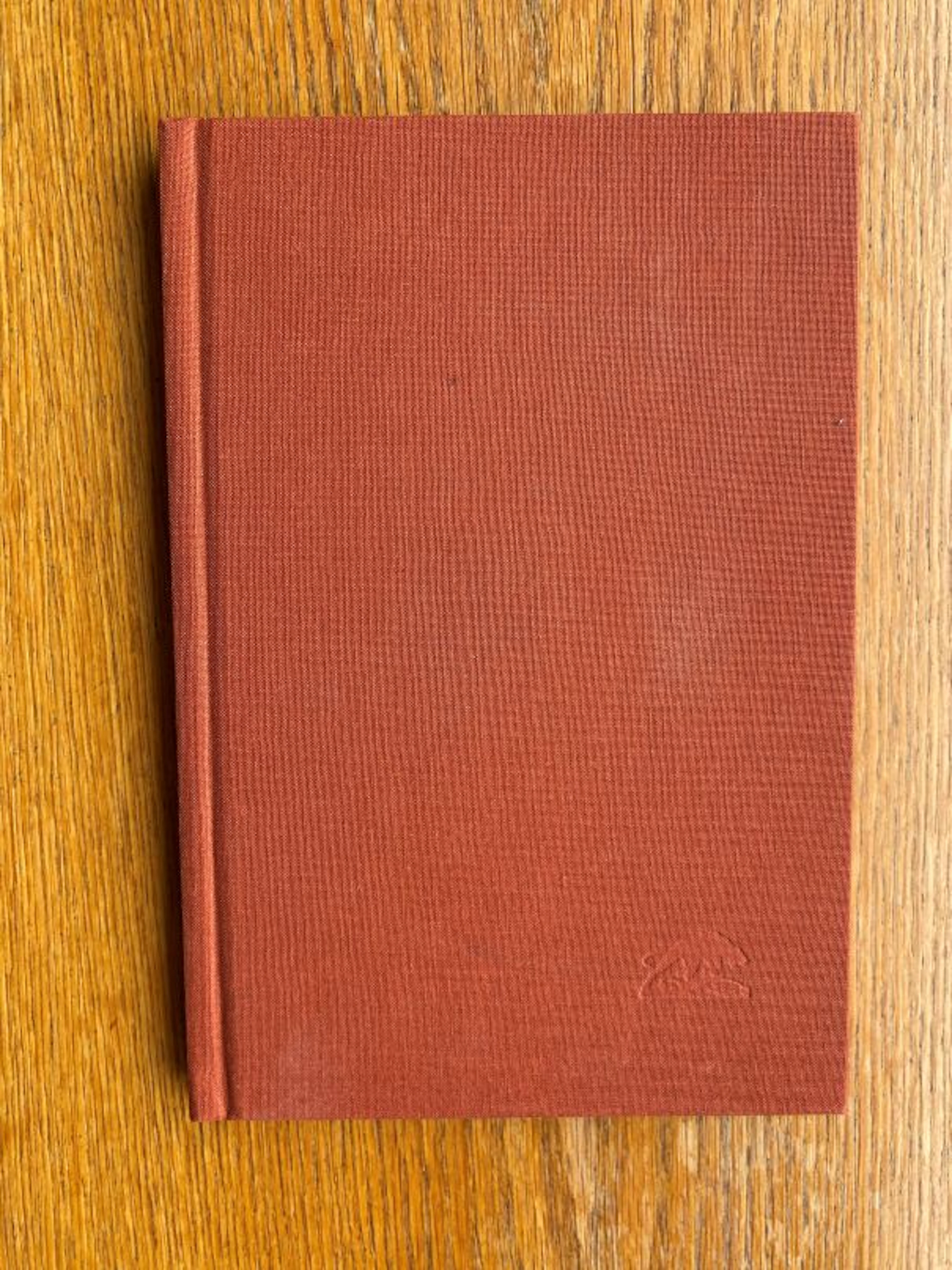 [Signed] [First Edition] Tony Hillerman : A Bibliography Heib