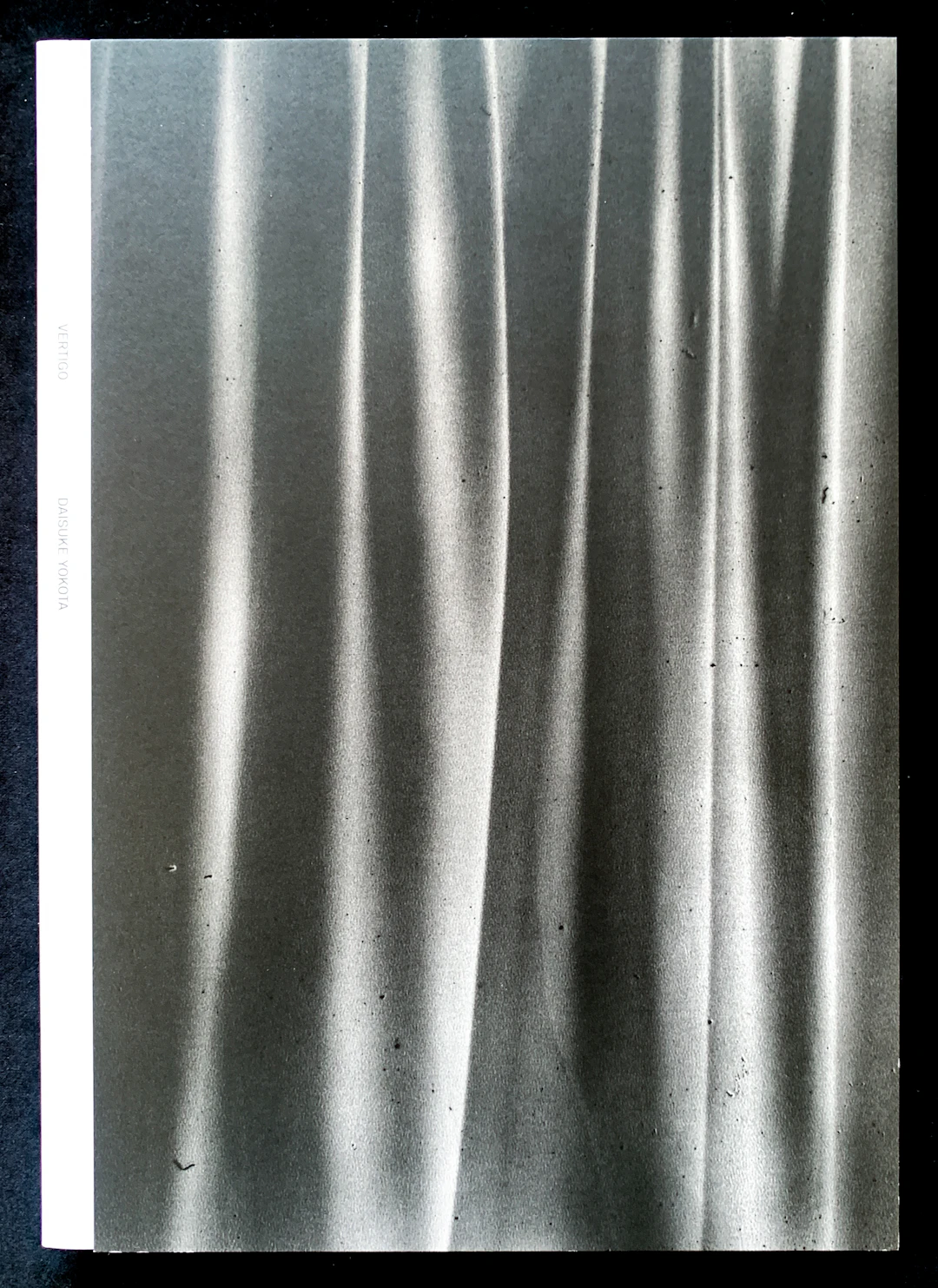 [Signed] [First Edition] Vertigo Daisuke Yokota [Used - As new] [Hardcover]