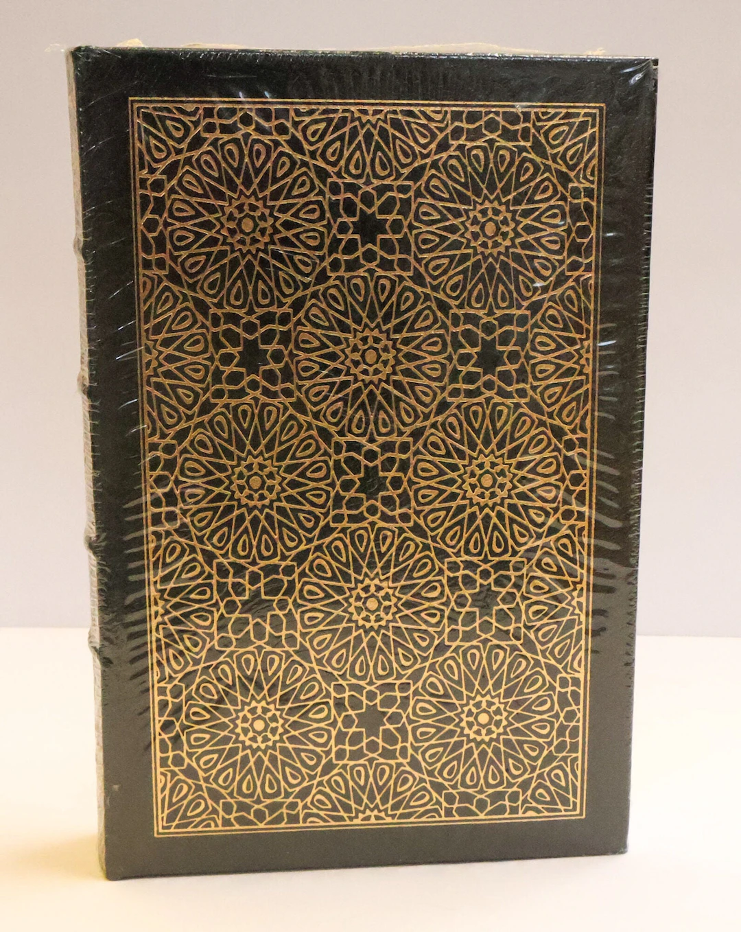[Signed] [First Edition] CAVE OF STARS [Signed] Zebrowski, George [Hardcover]
