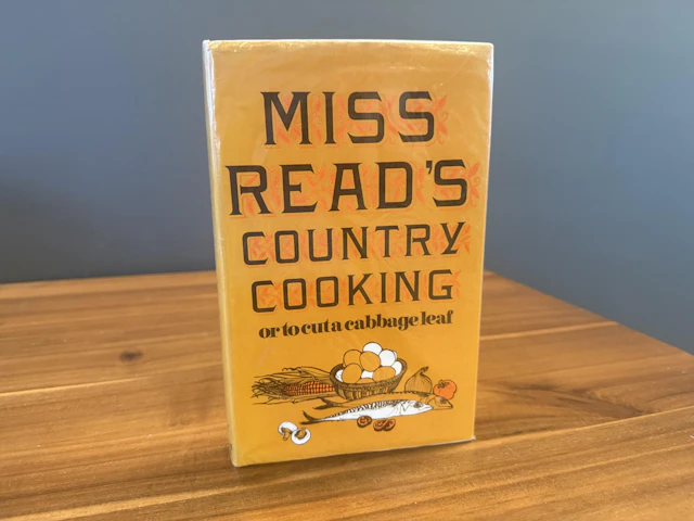 [First Edition] Miss Read's Country Cooking Dora Saint...