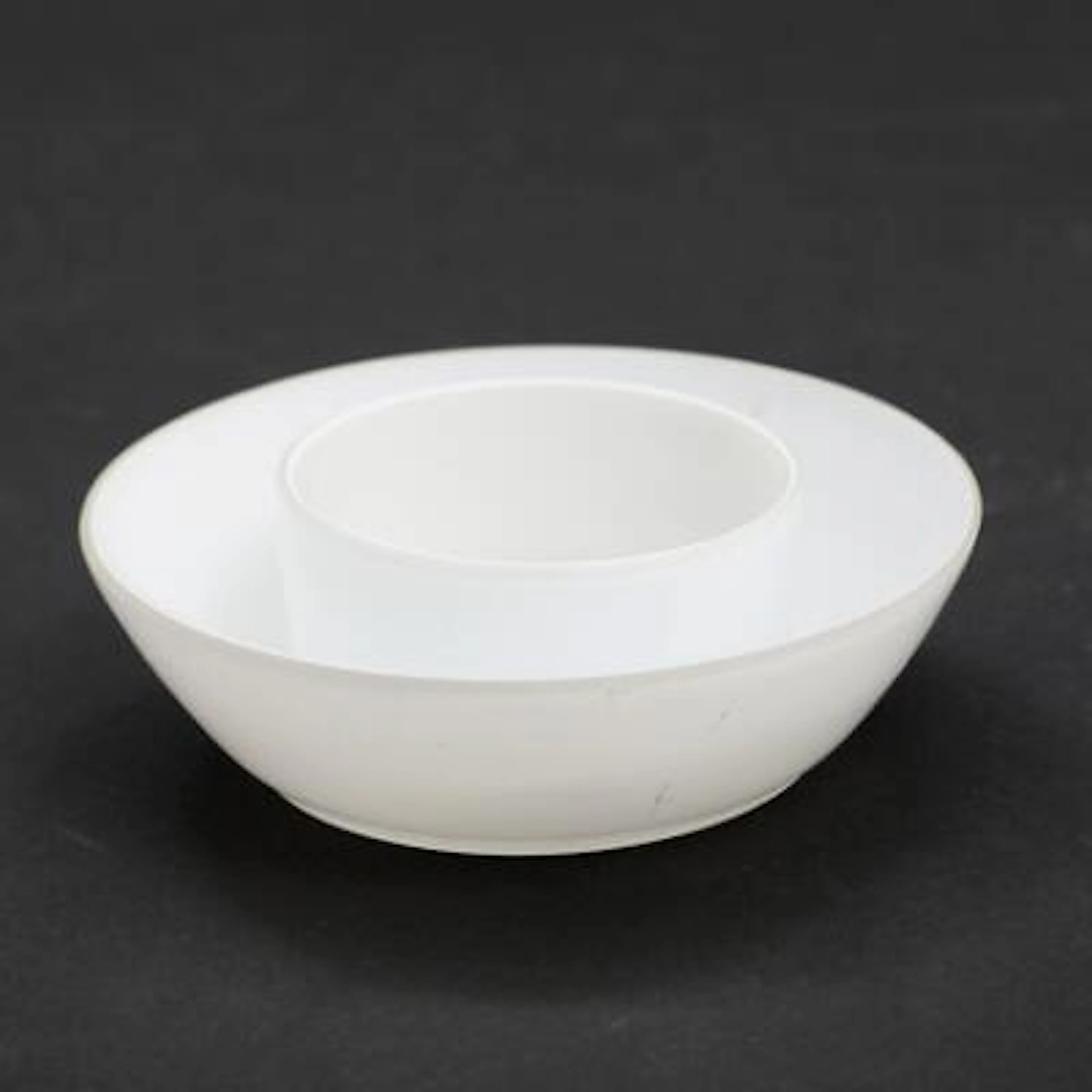 Poul Henningsen: Spare shades comprising double layered opal glass