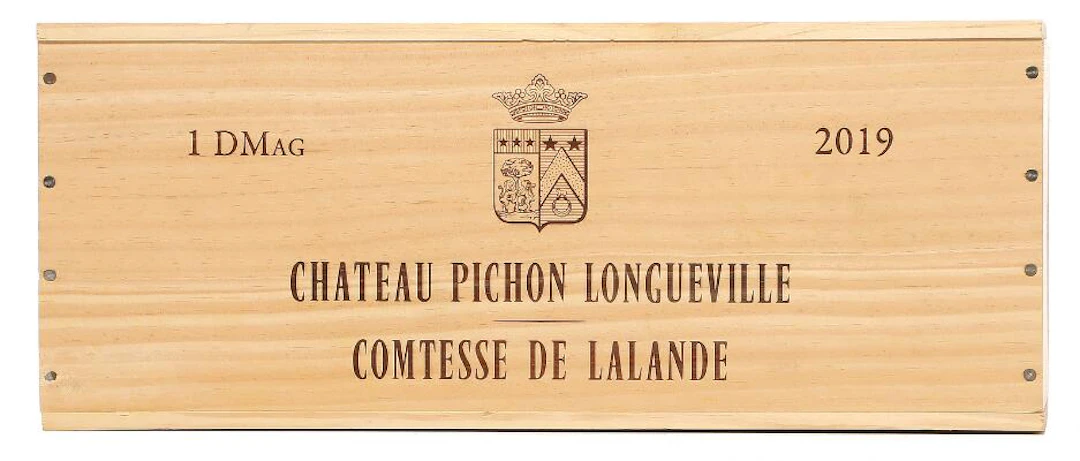 1 bt. Dmg. Château Pichon Longueville Comtesse, Pauillac. 2. Cru Classé