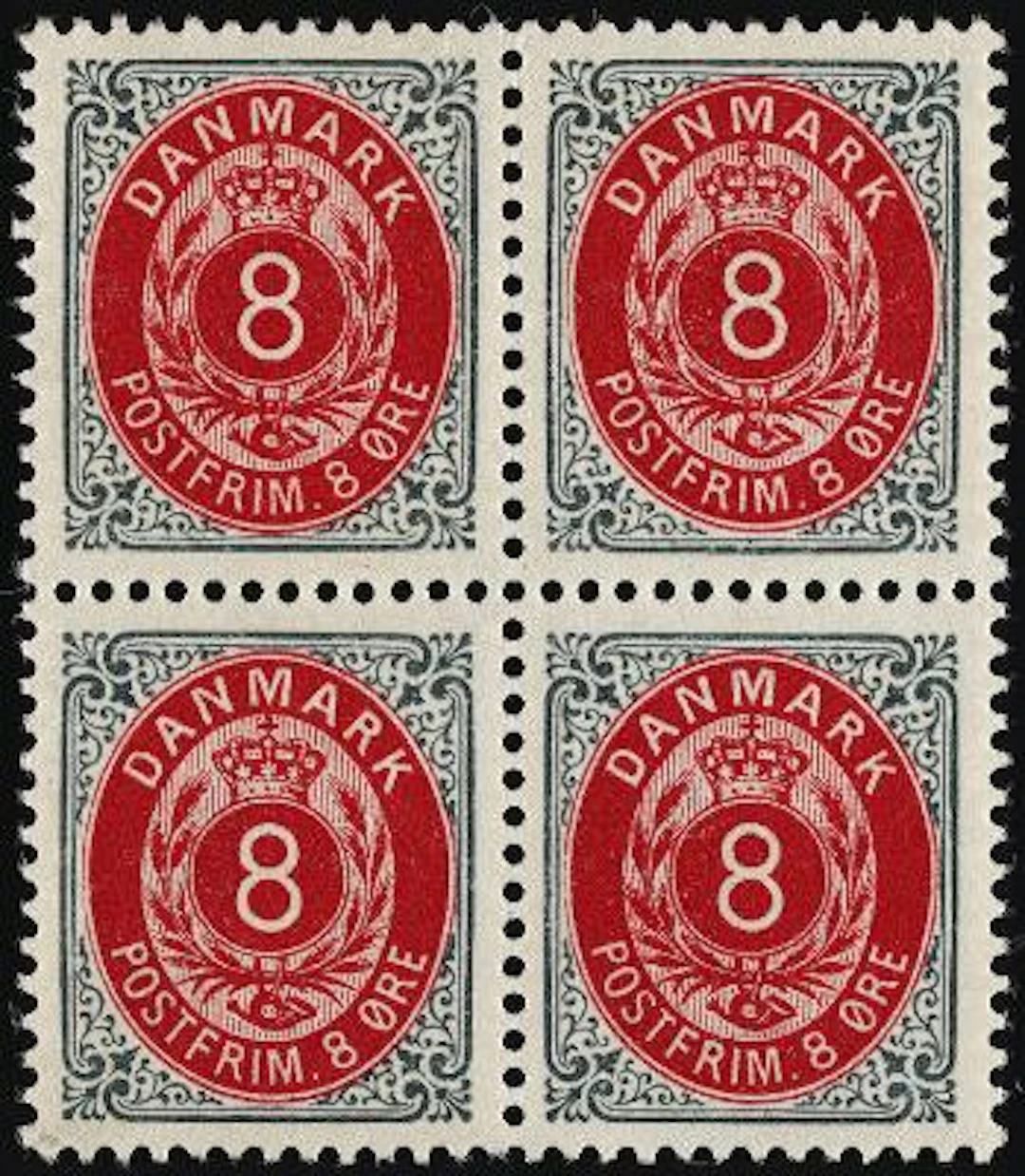 1902. 8 øre, 121.print, wmk.III. MNH BLOCK OF 4. Perfect centric and