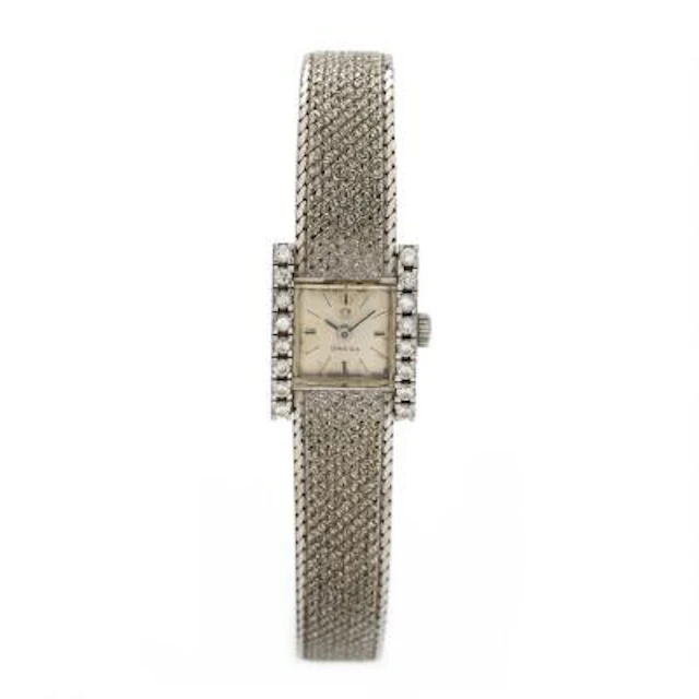 Omega: Diamond watch of 18k white gold, ref. 840.601.8140. Mechanical