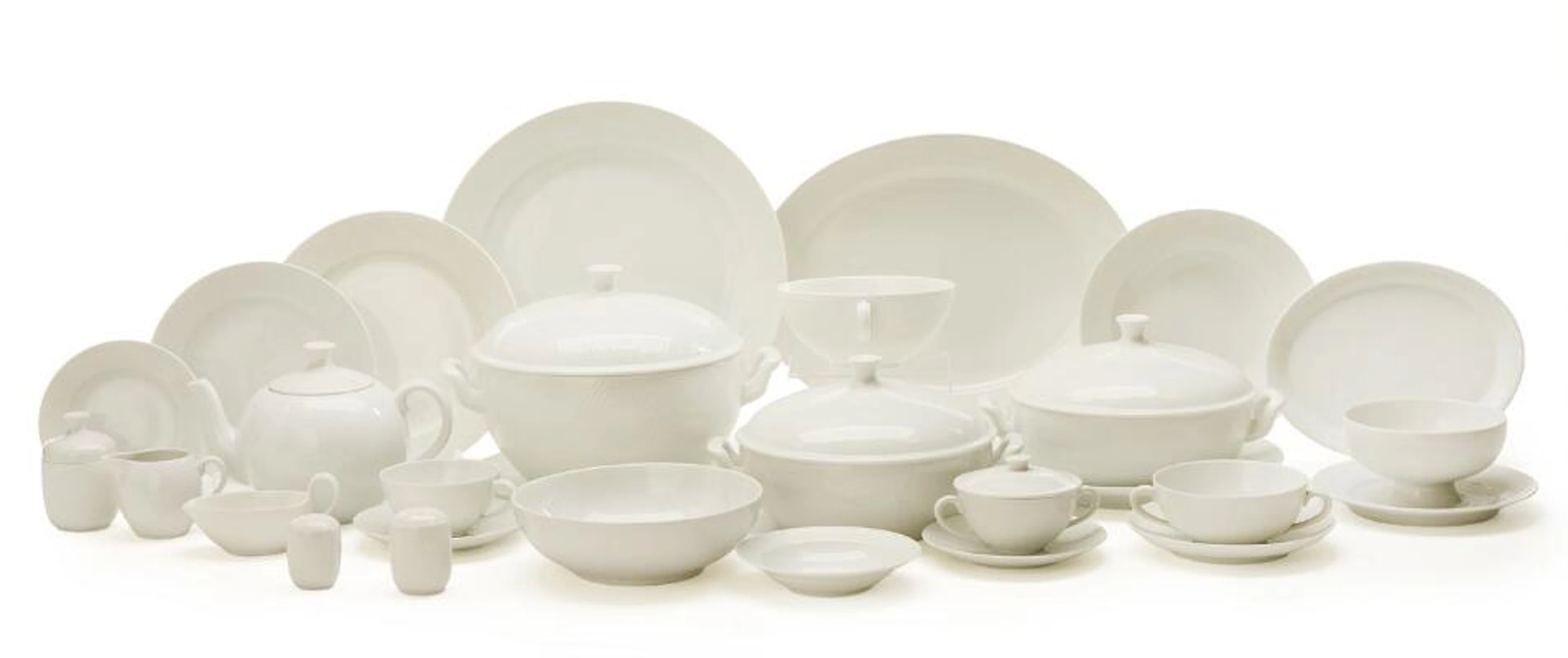 Axel Salto: "Salto". Blanc de chine dinnerware. Marked SALTO. Made