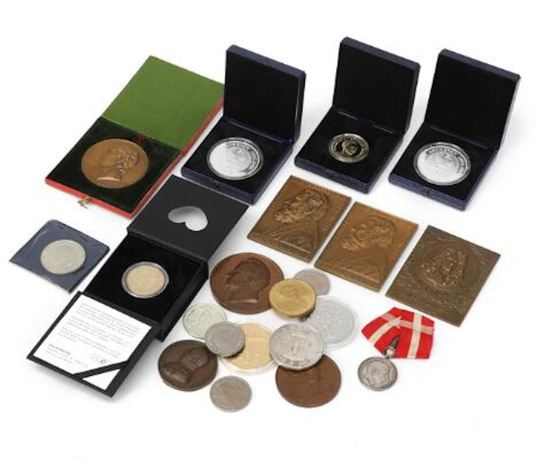 Collection of various Danish and foreign commemorative medals, a Christian
