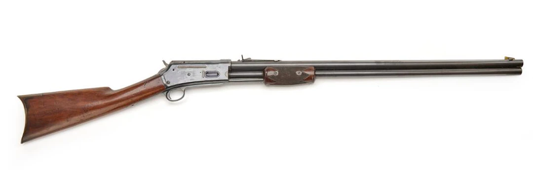 Good Colt large frame pumpaction M/1884 Lightning rifle no. 1756 in