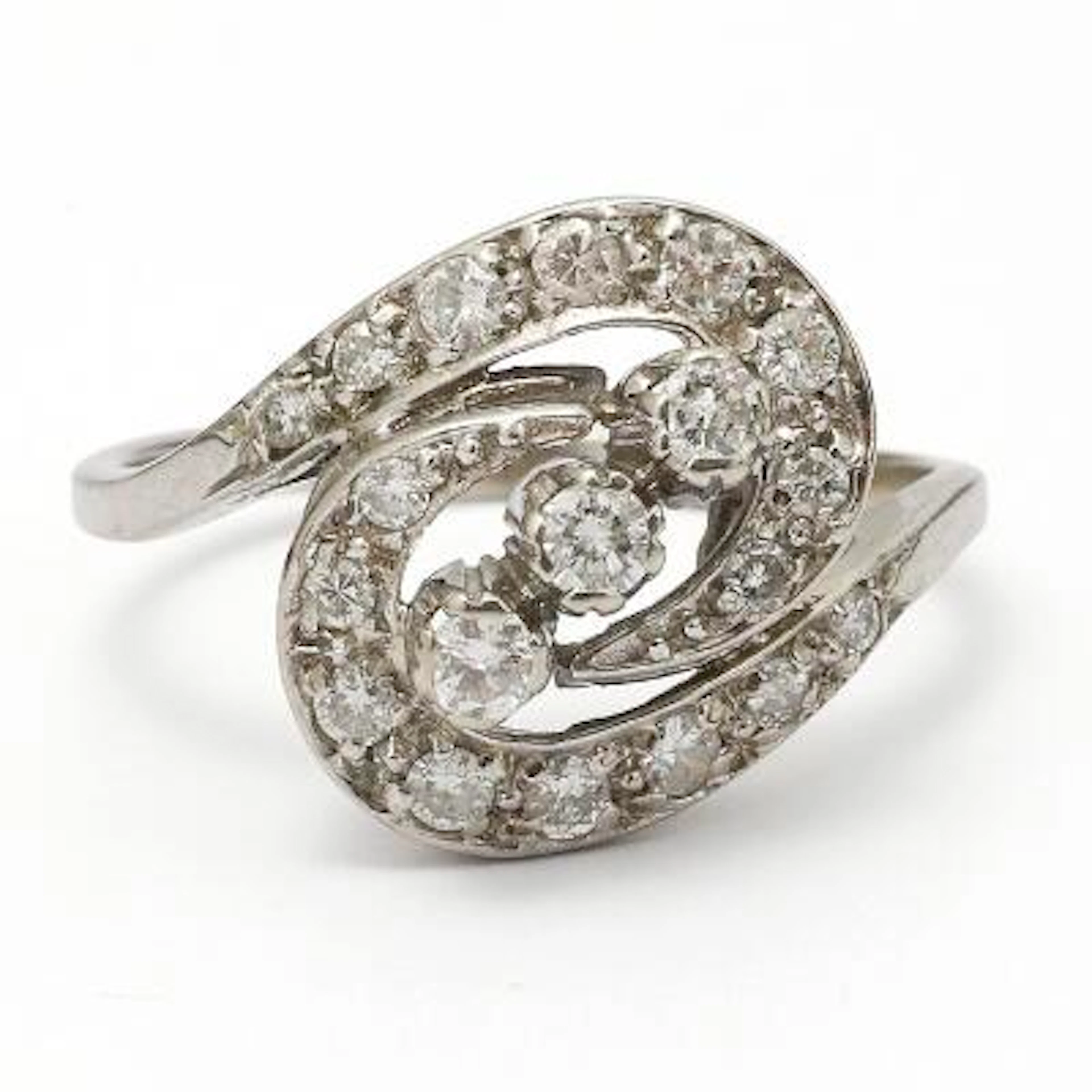 A diamond ring set with brilliant-cut diamonds, mounted in 14k white
