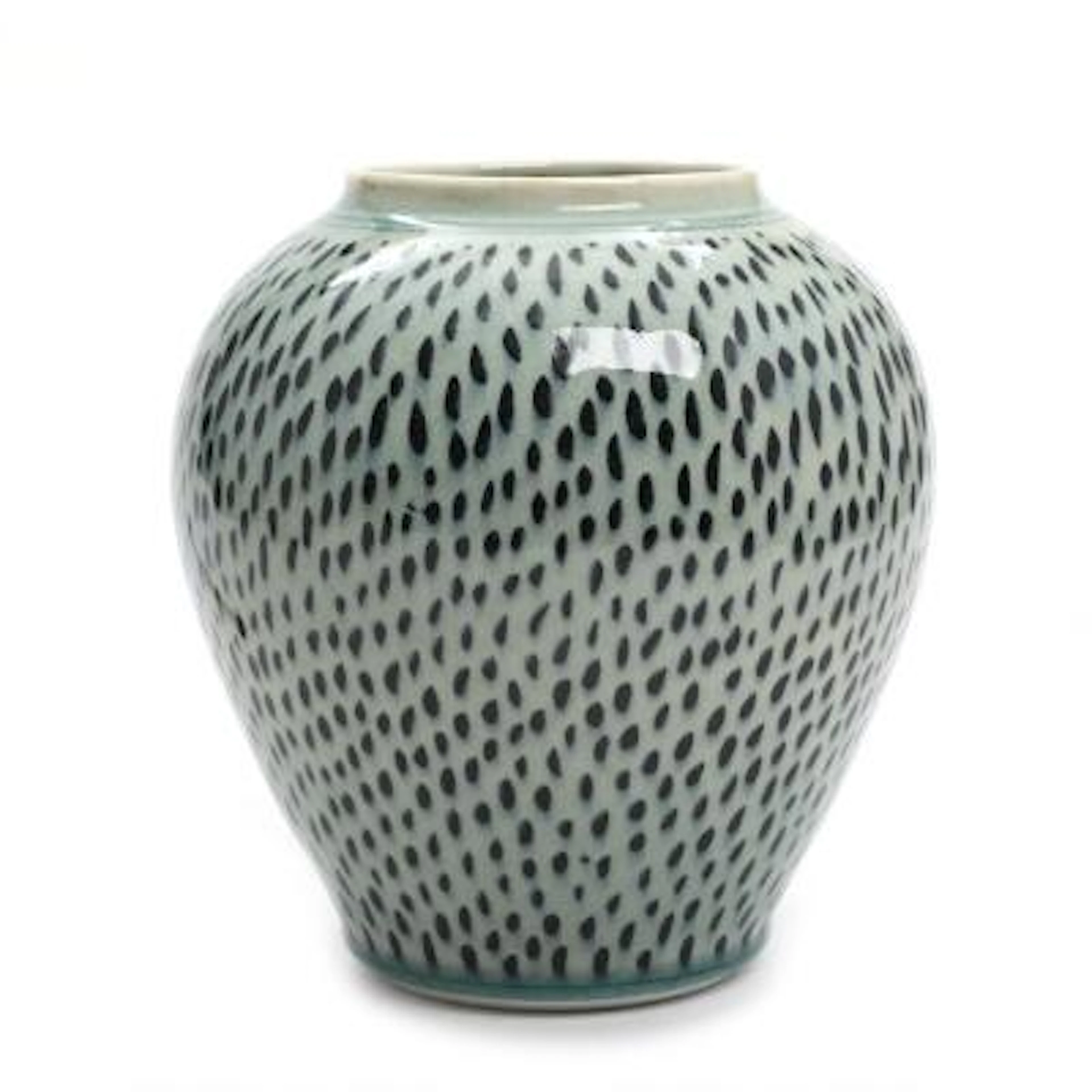Poul Erik Eliasen: A porcelain vase, decorated with celadon glaze