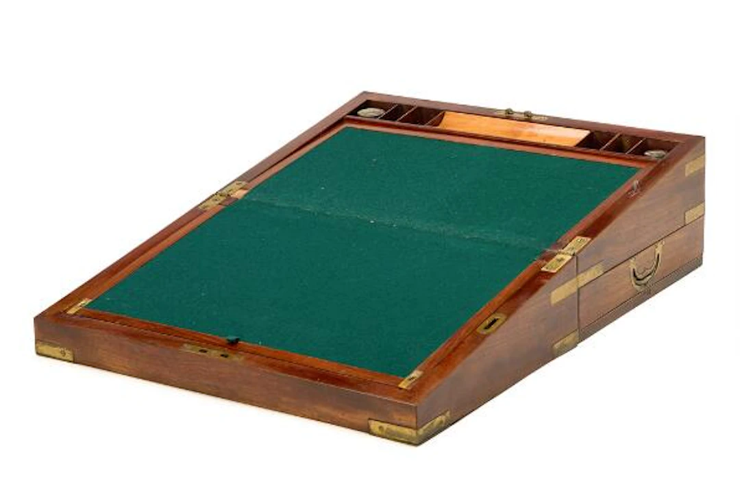 English mahogany travel writing desk. c. 1900. H. 19 cm W. 47.5 cm