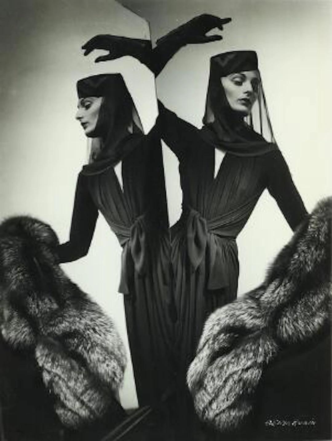 Génia Rubin: Untitled. Two compositions. Signed Génia Rubi. Gelatin
