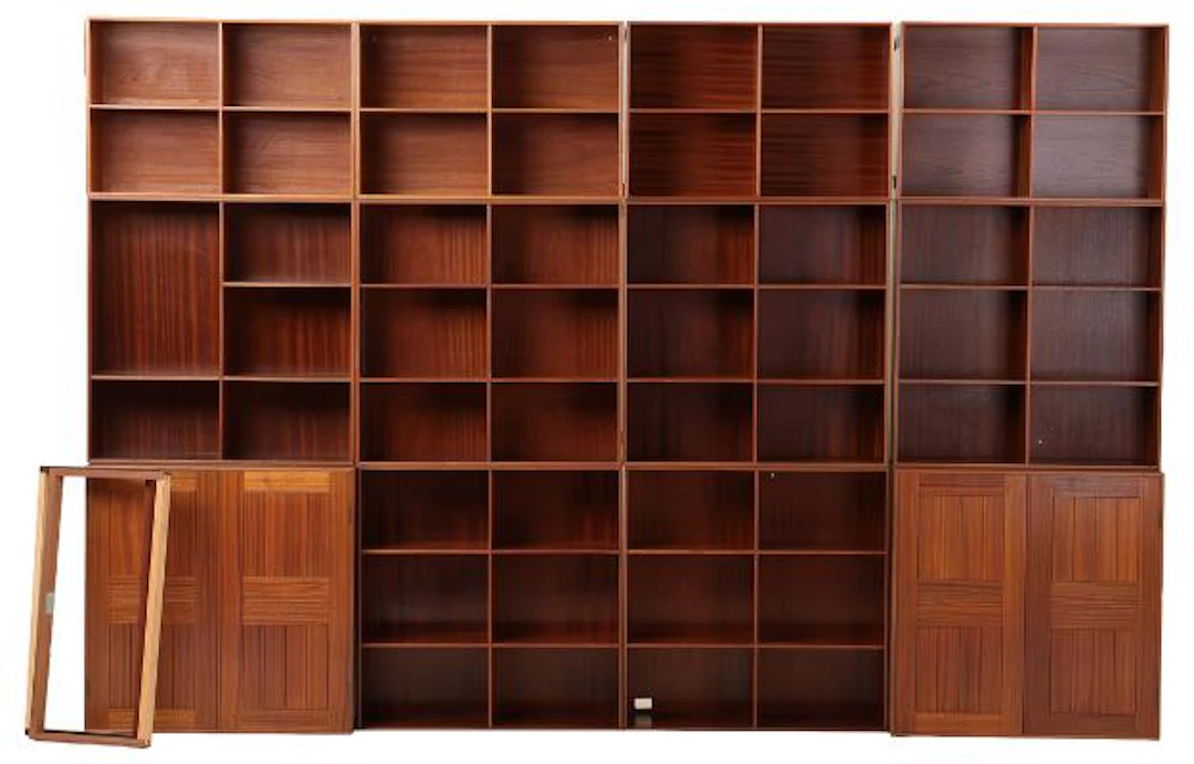 Mogens Koch: Wall unit in solid mahogany, consisting of two cabinets