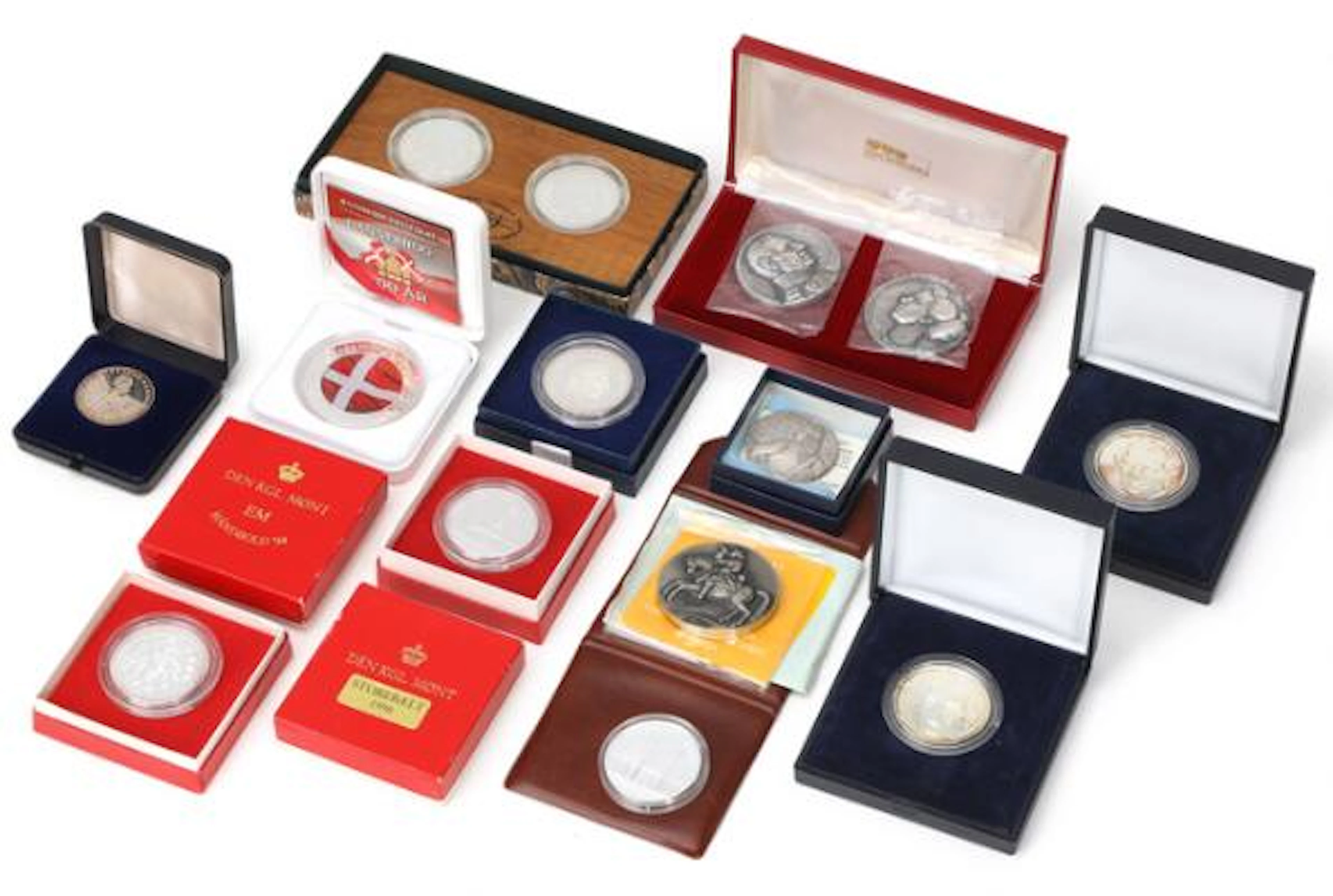 Collection of modern silver medals, in total 16 pcs in original cases/capsules
