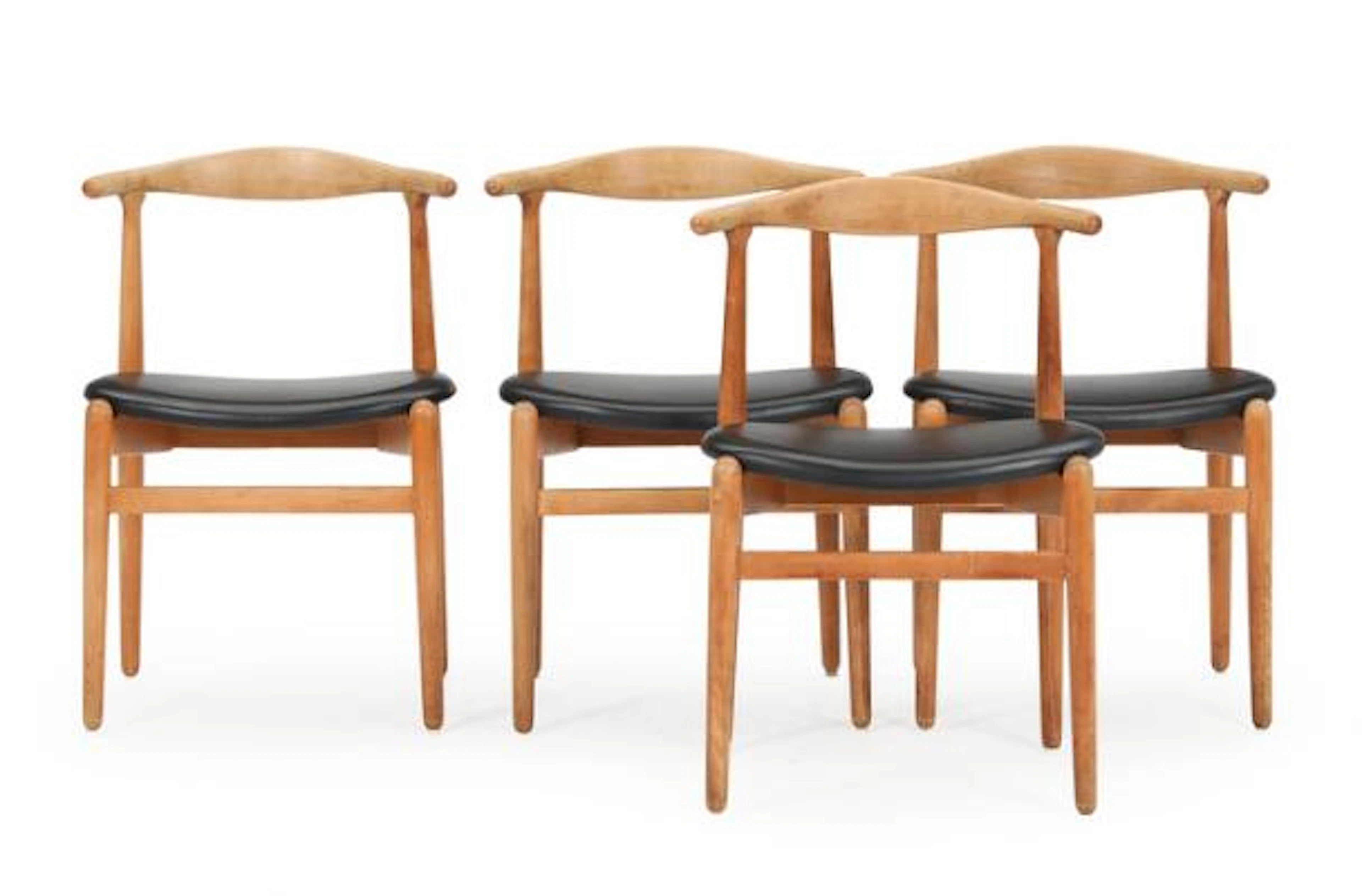 Hans J. Wegner: "FH 1934". Four beech armchairs, upholstered with