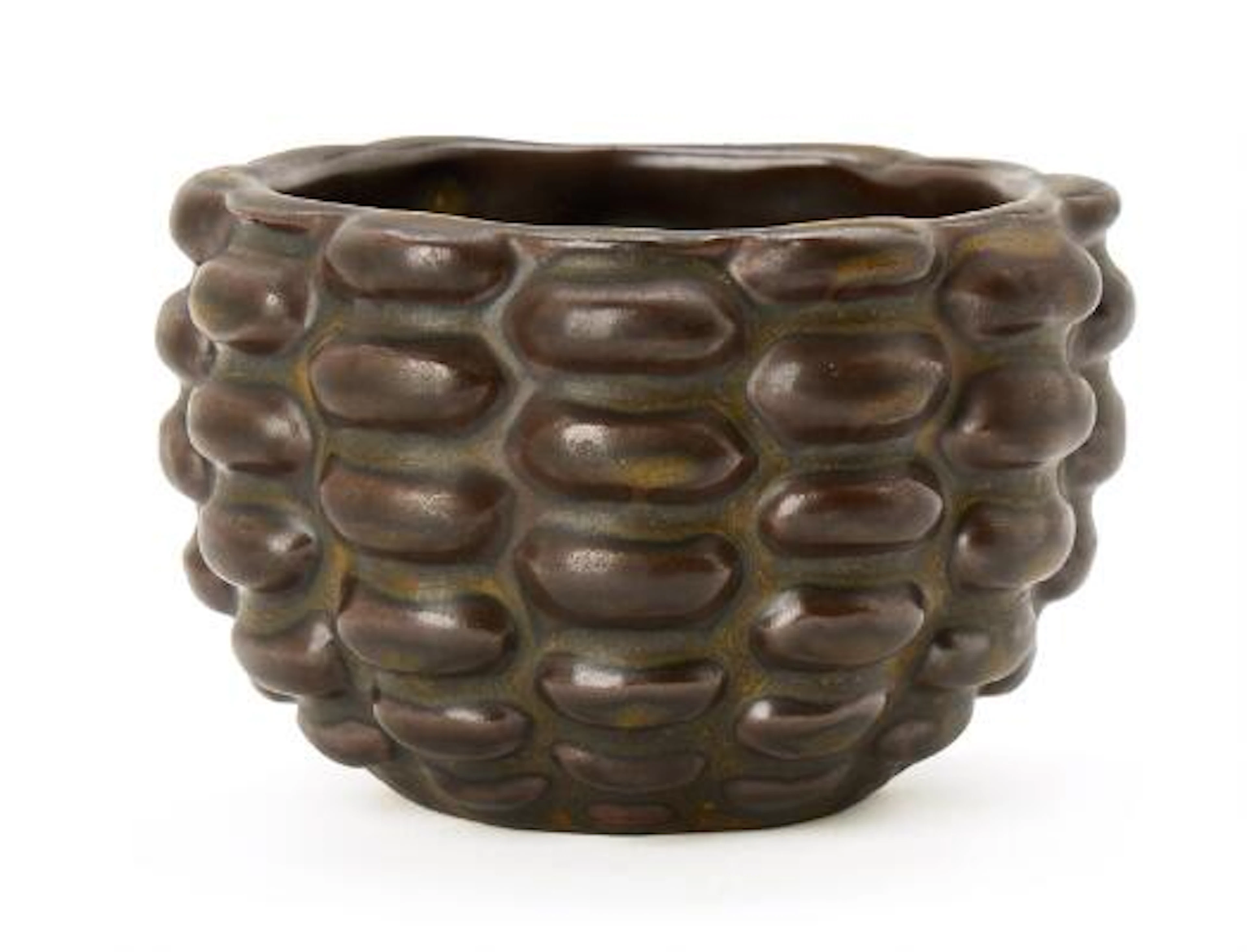 Axel Salto: A small stoneware bowl modelled in budded style. Royal