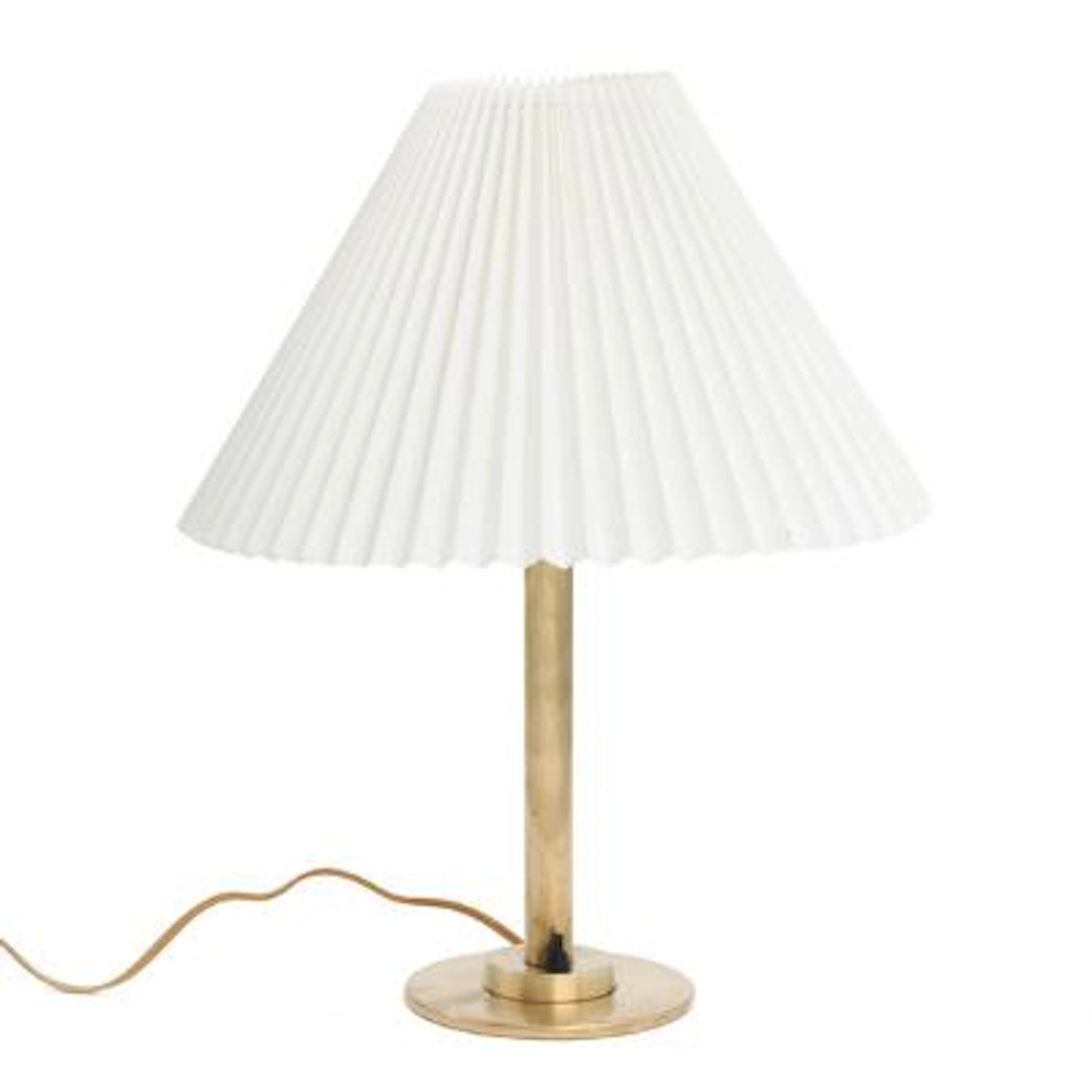 Danish design: Table lamp in brass with push-button switch on the