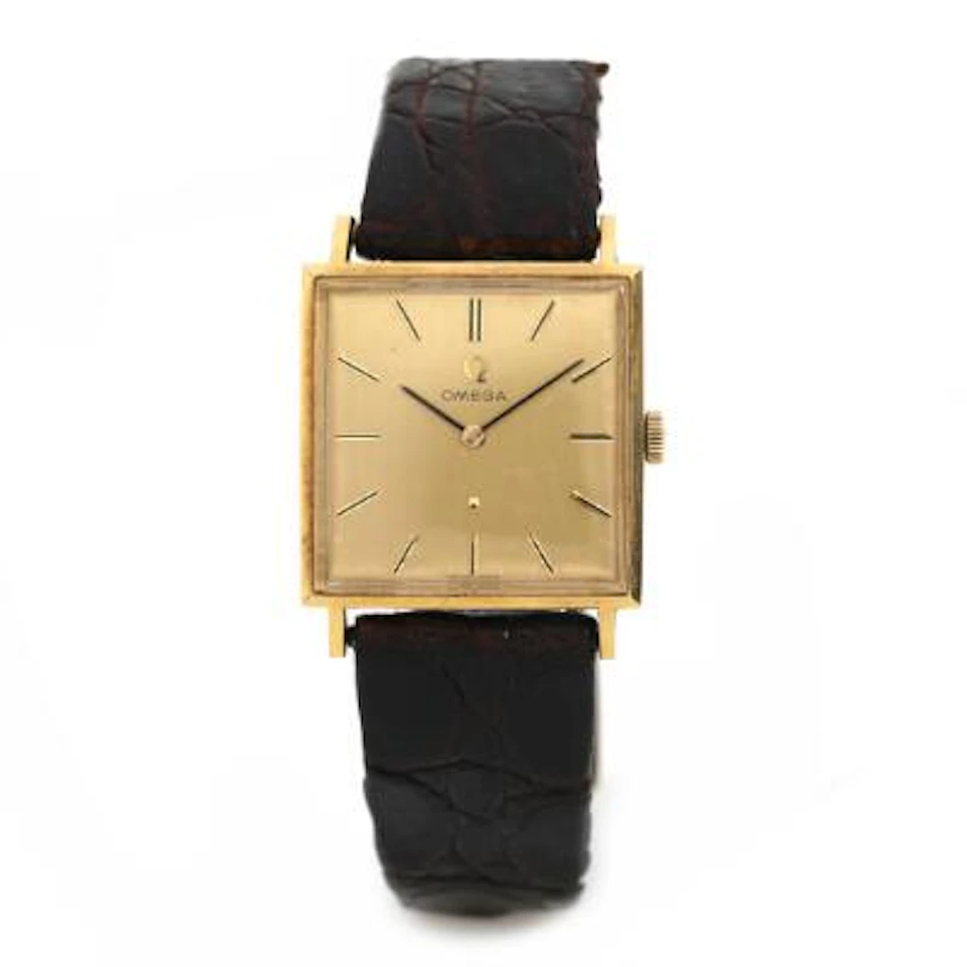 Omega: Watch of 18k gold, ref. 111071. Mechanical movement with manual