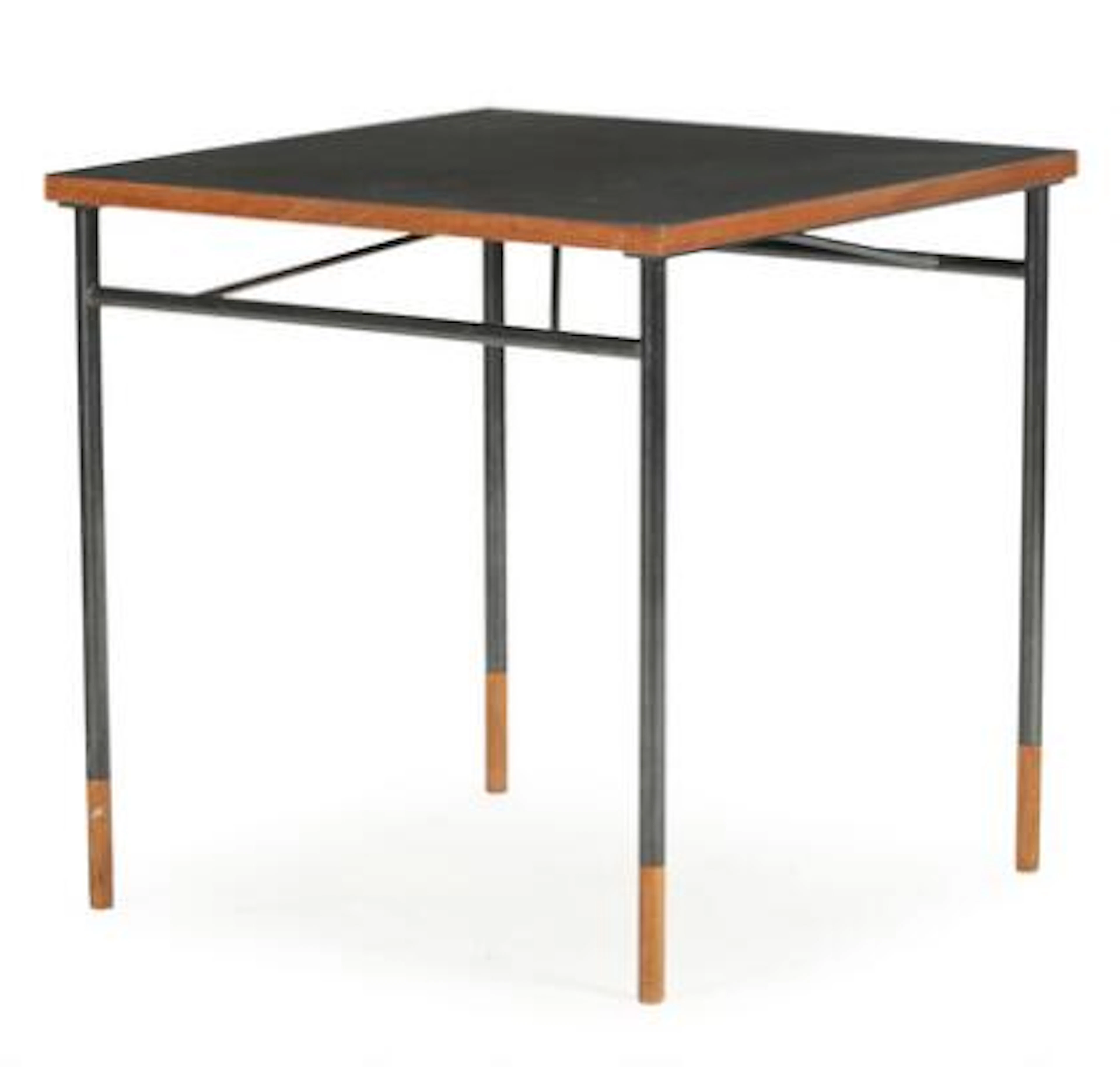 Finn Juhl: Square table with steel frame. Walnut wood "Shoes" and