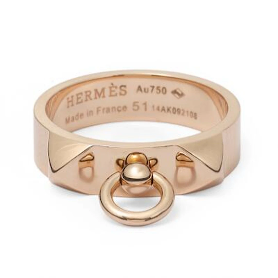 Hermès: A "Collier de chien" ring of 18k rose gold. Serial no. 19G132181.