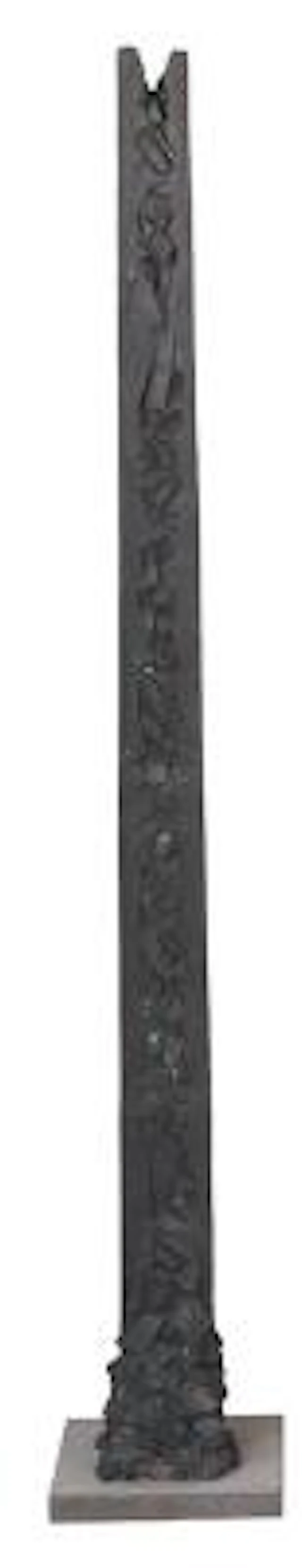 Jens-Flemming Sørensen: Untitled. A pair of columns. Patinated bronze.