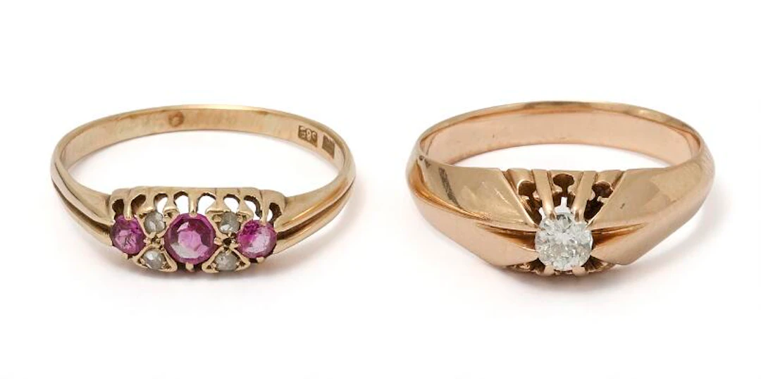 Peter Hertz: Two rings set with respectively rubies and diamonds and