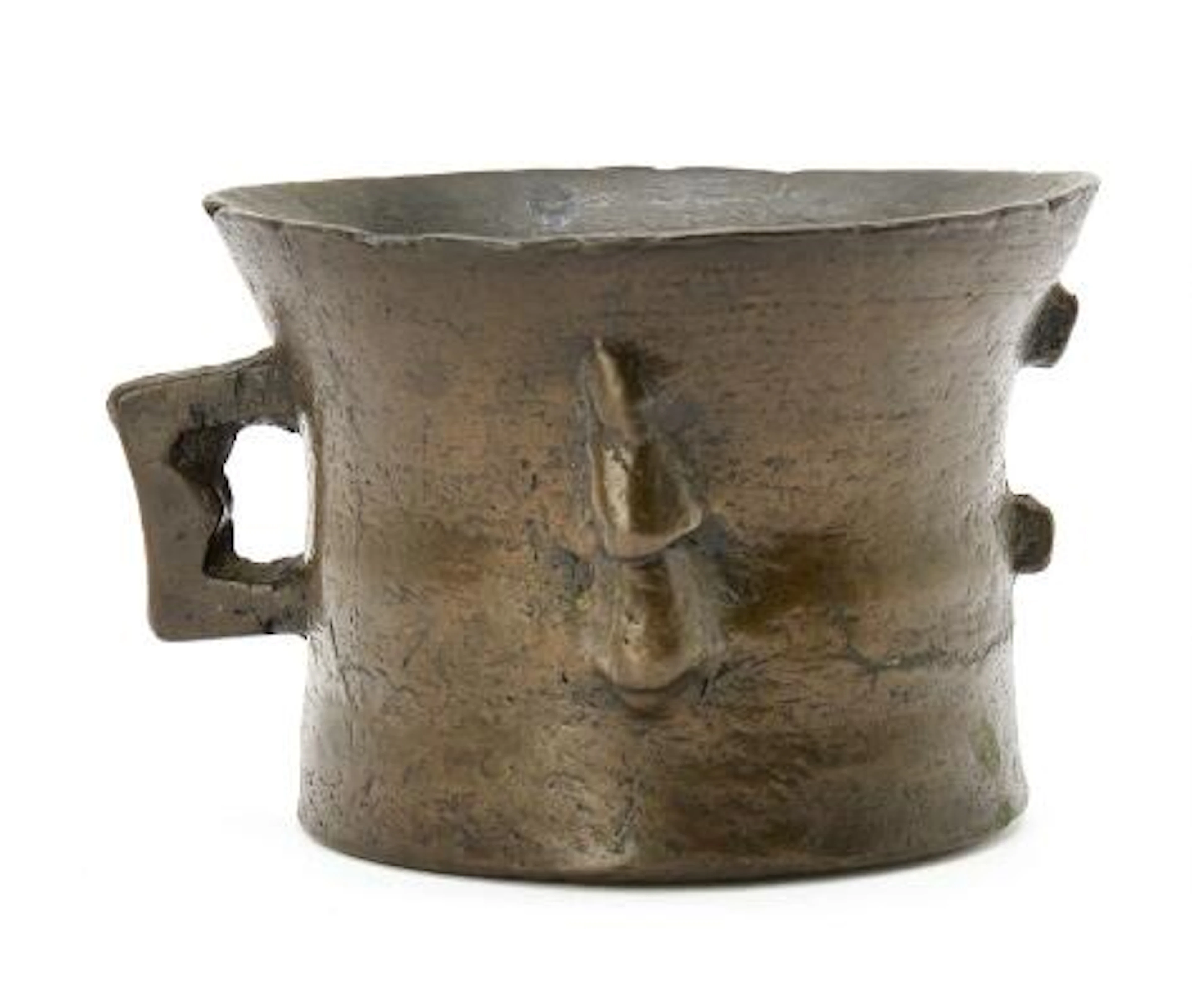 Gothic mortar of bronze. Germany. 13th/14th century. Weight 1843 g.