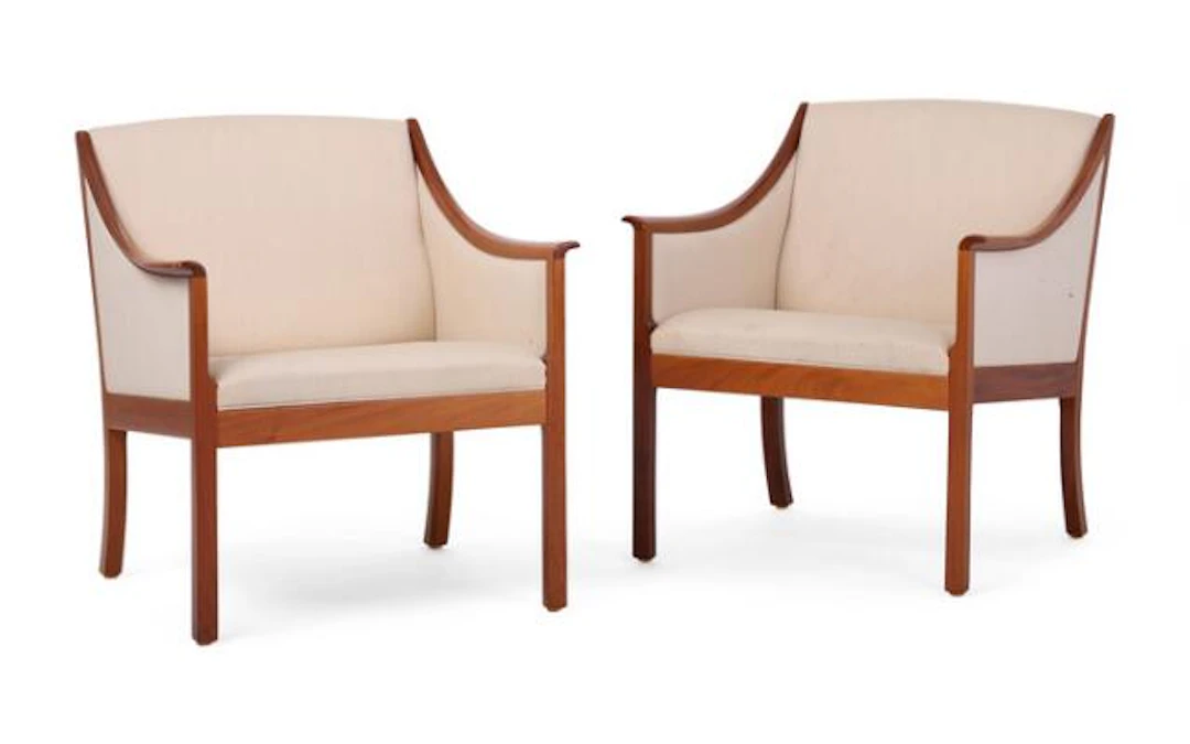 Ole Wanscher: A pair of chairs with mahogany frame. Sides, back and