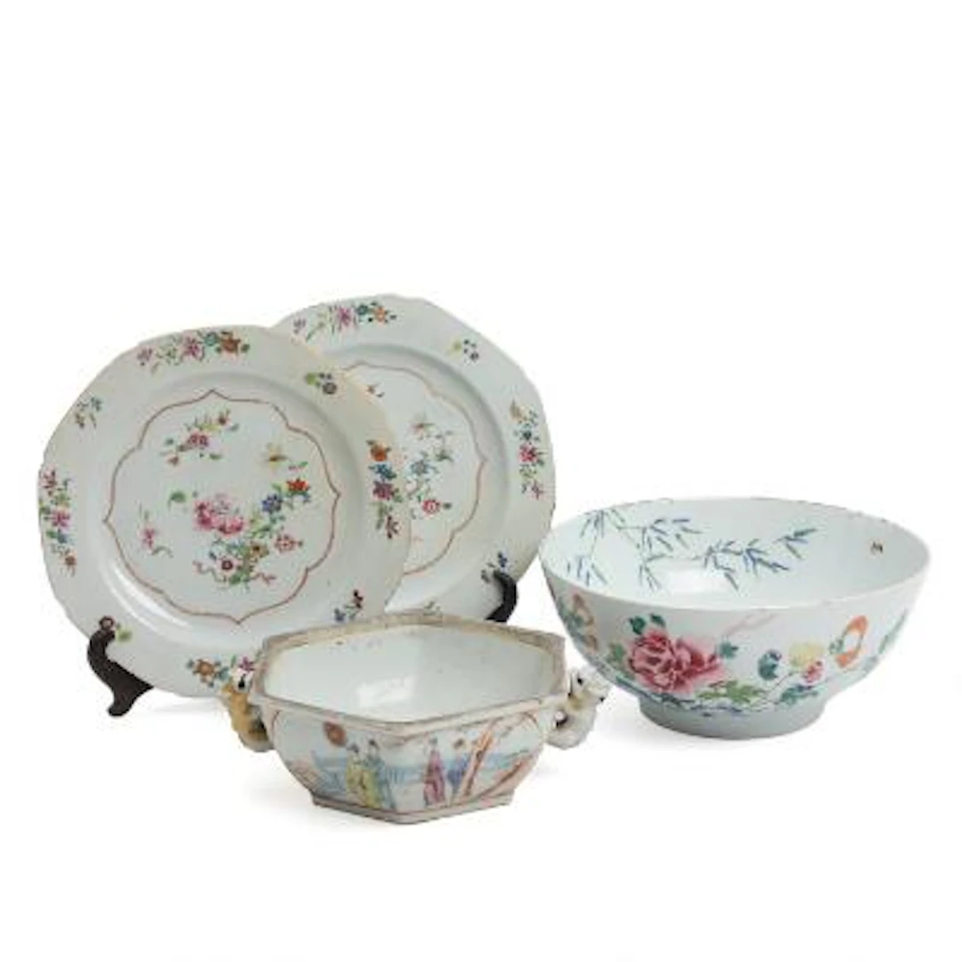 Two Chinese bowls and a pair of Famille Rose porcelain plates. 18th–19th