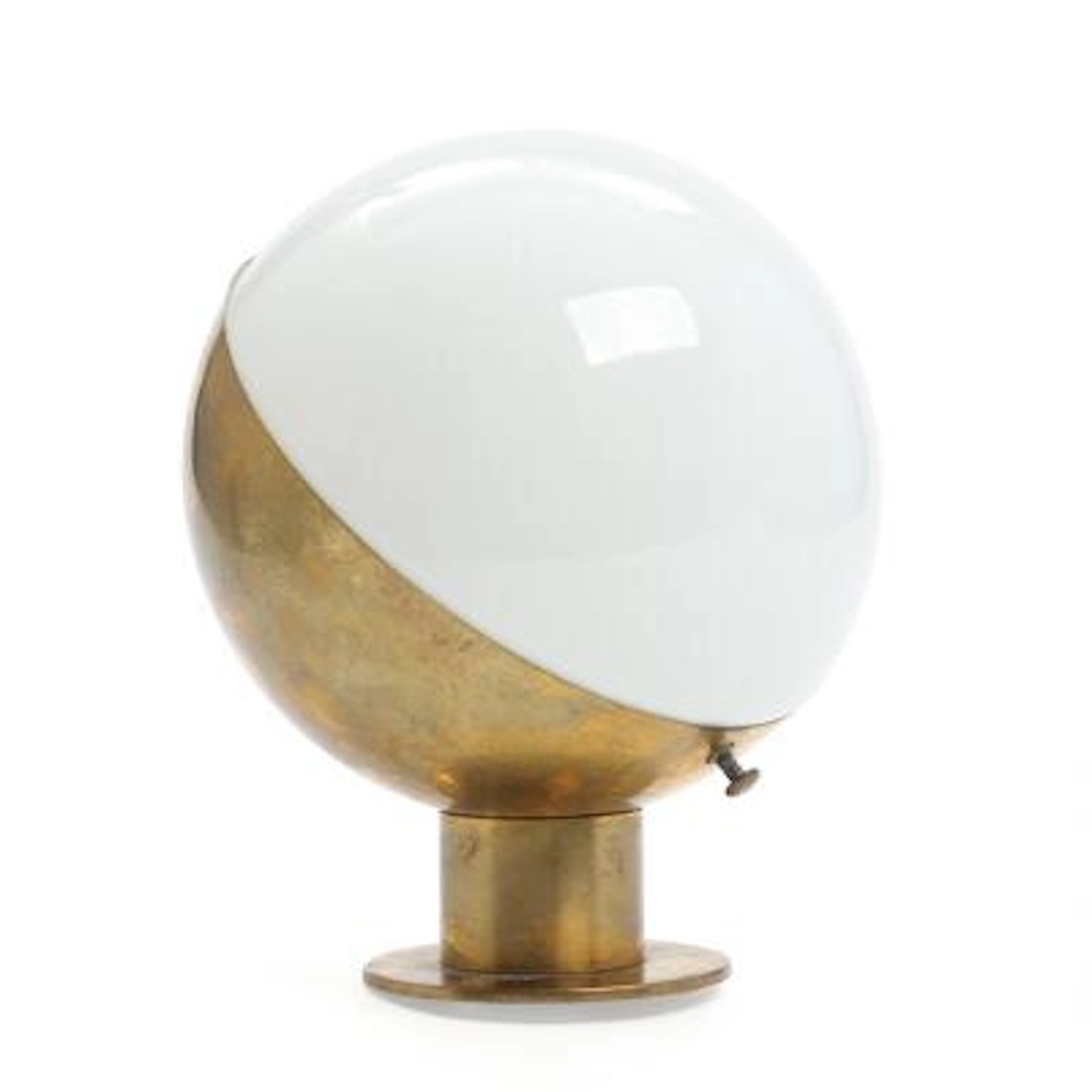 Vilhelm Lauritzen: Brass wall lamp with opal glass shade. Model 10630.