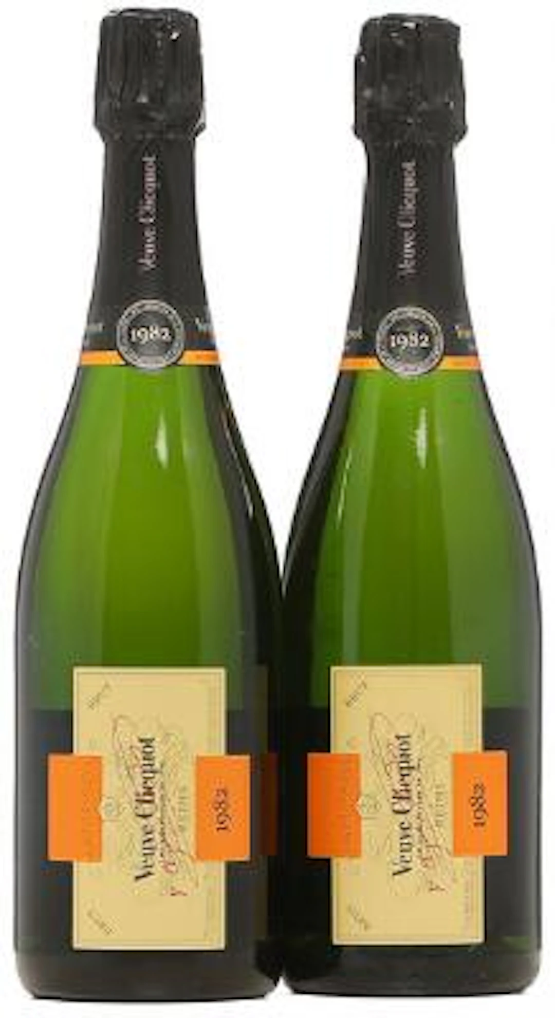 2 bts. Champagne Vintage, Veuve Clicquot 1982 A-A/B (bn). – Bruun