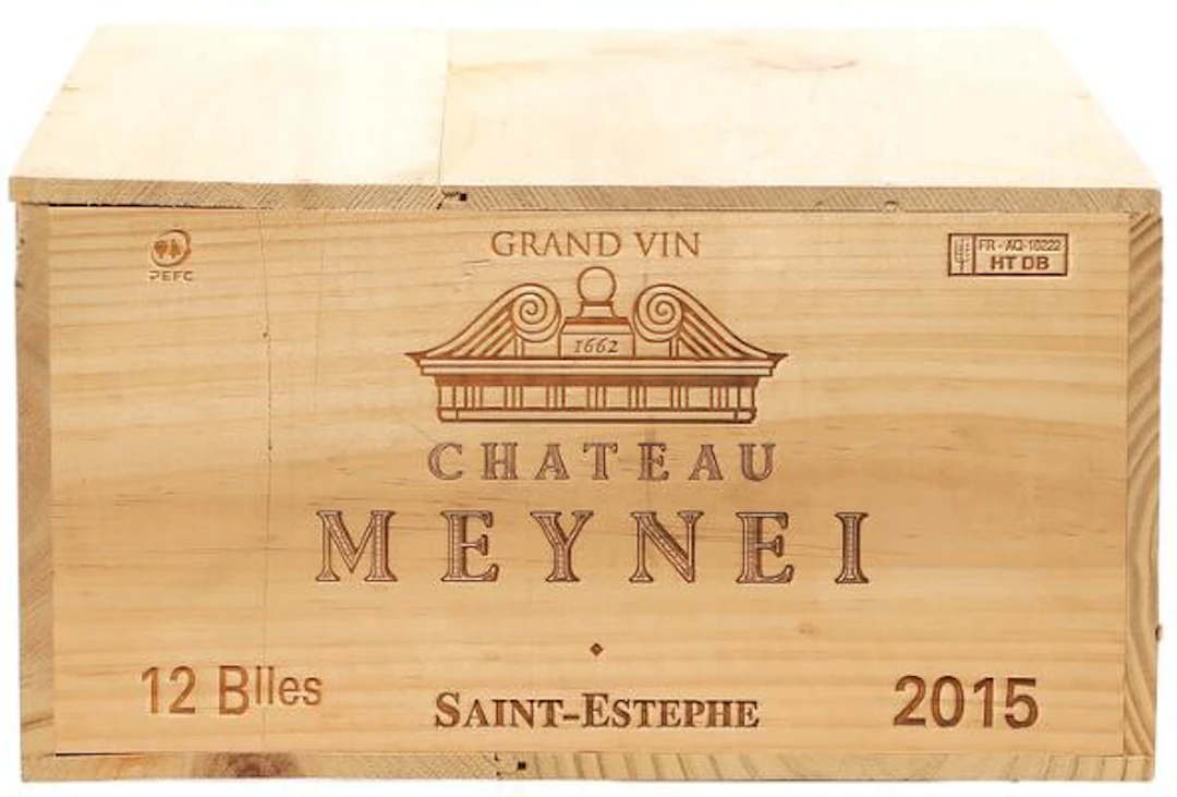 12 bts. Château Meyney, Saint-Estephe 2015 A (hf/in). Owc. – Bruun