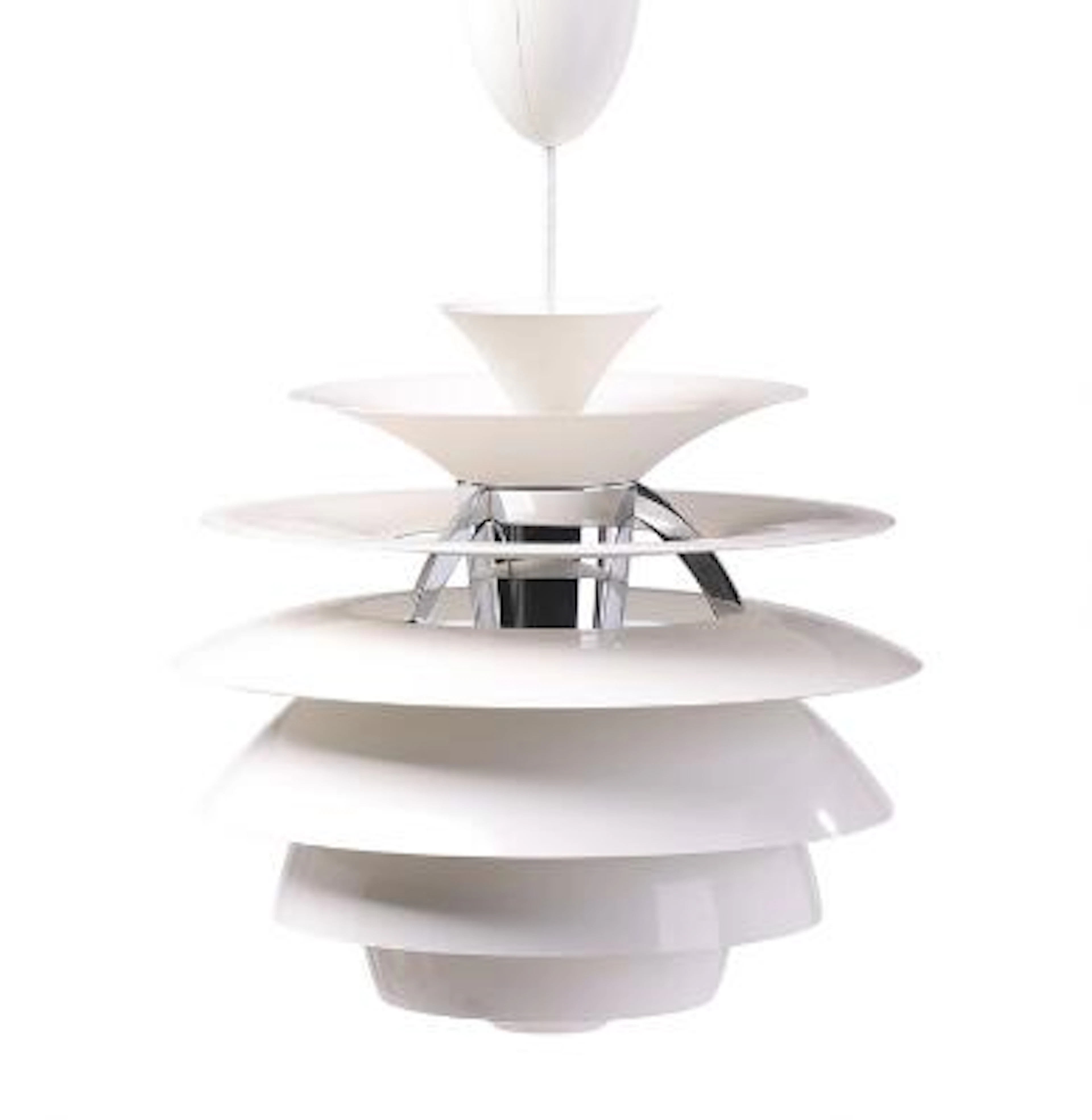 Poul Henningsen: "Snow ball". Pendant with white lacquered metal lamellas.