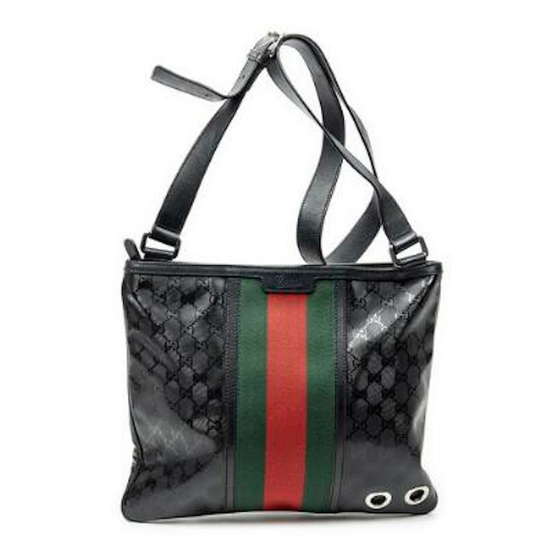 Gucci: A "Medium Web 500 Messenger" bag in partly leather and Guccisima