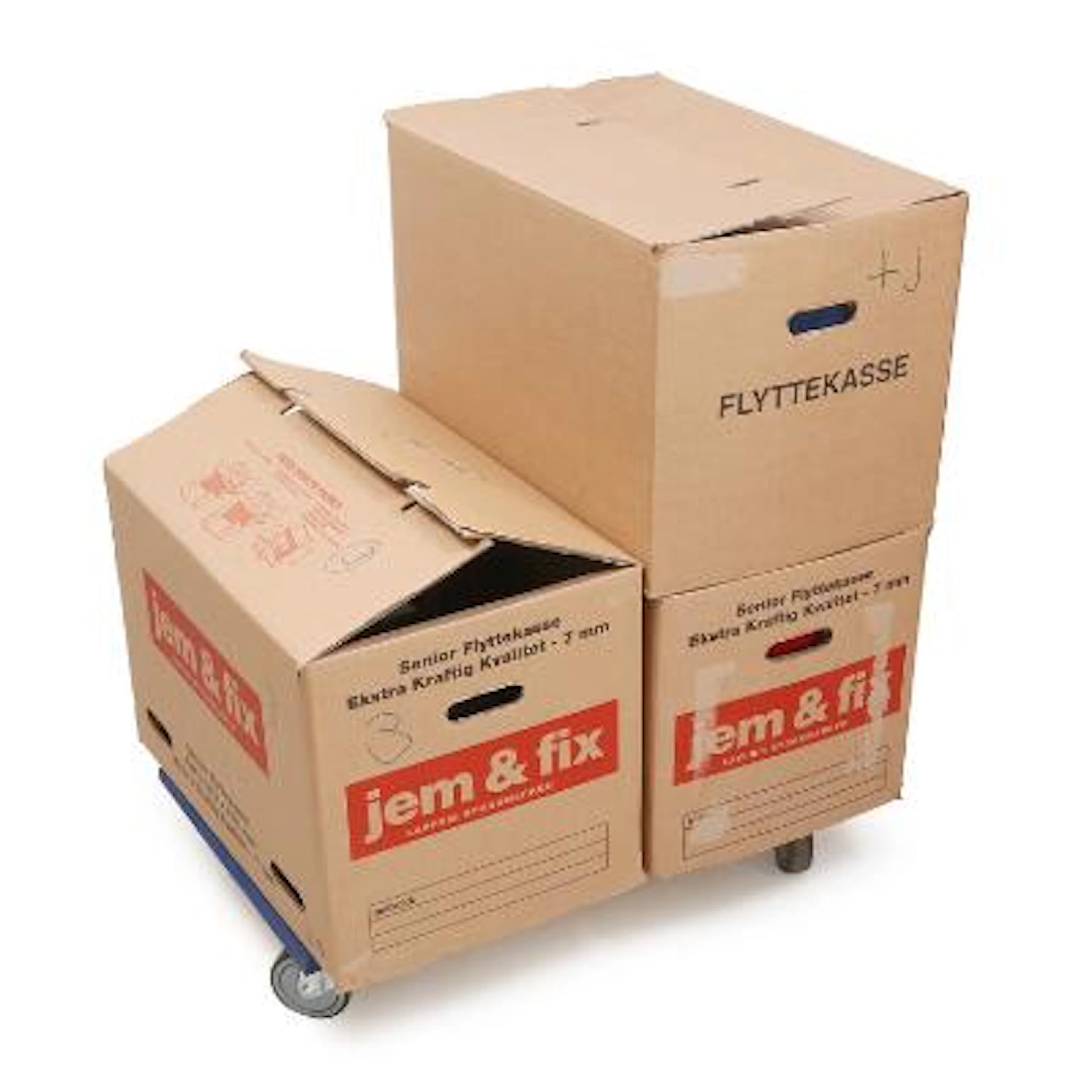 World. Overseas. Accumulation collectins in 3 large boxes from clearance.